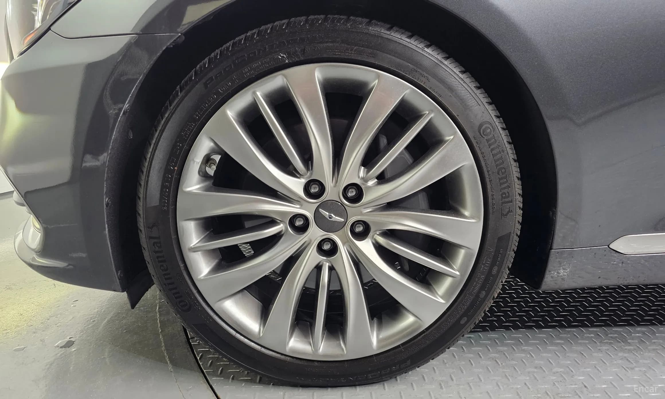 G80