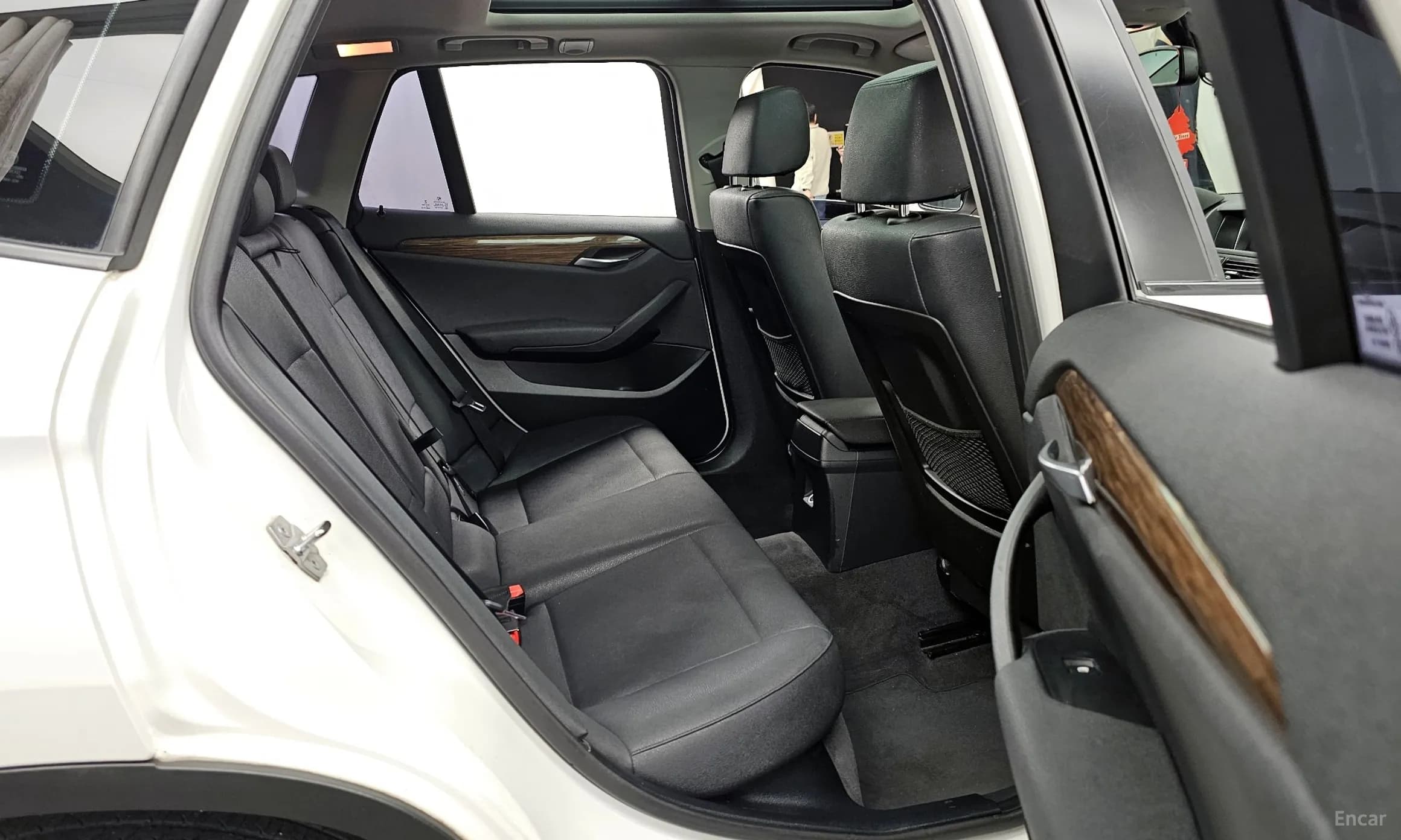 X1 (E84)
