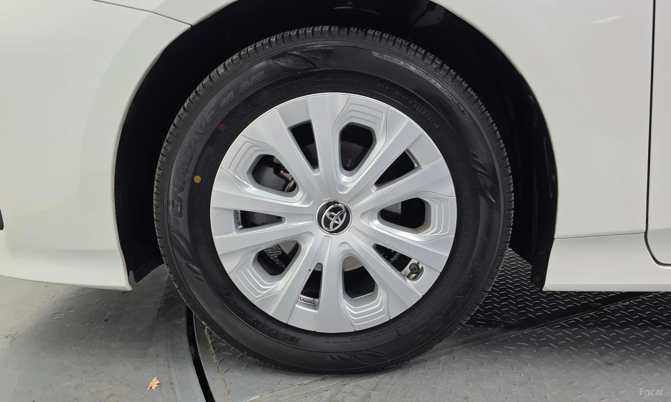 Prius 4th Generation