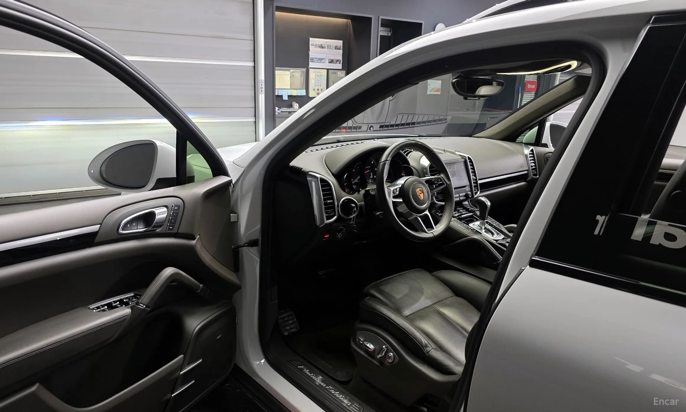 New Cayenne