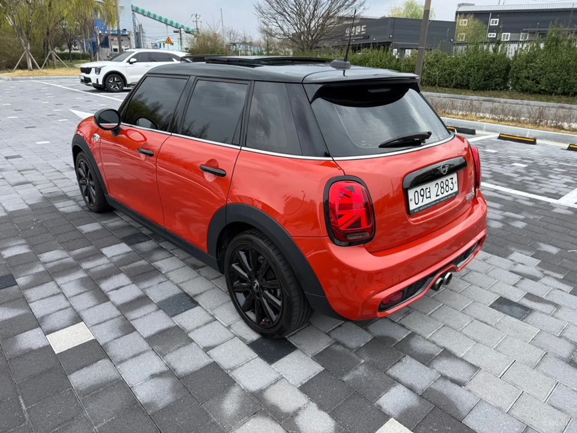 Cooper S