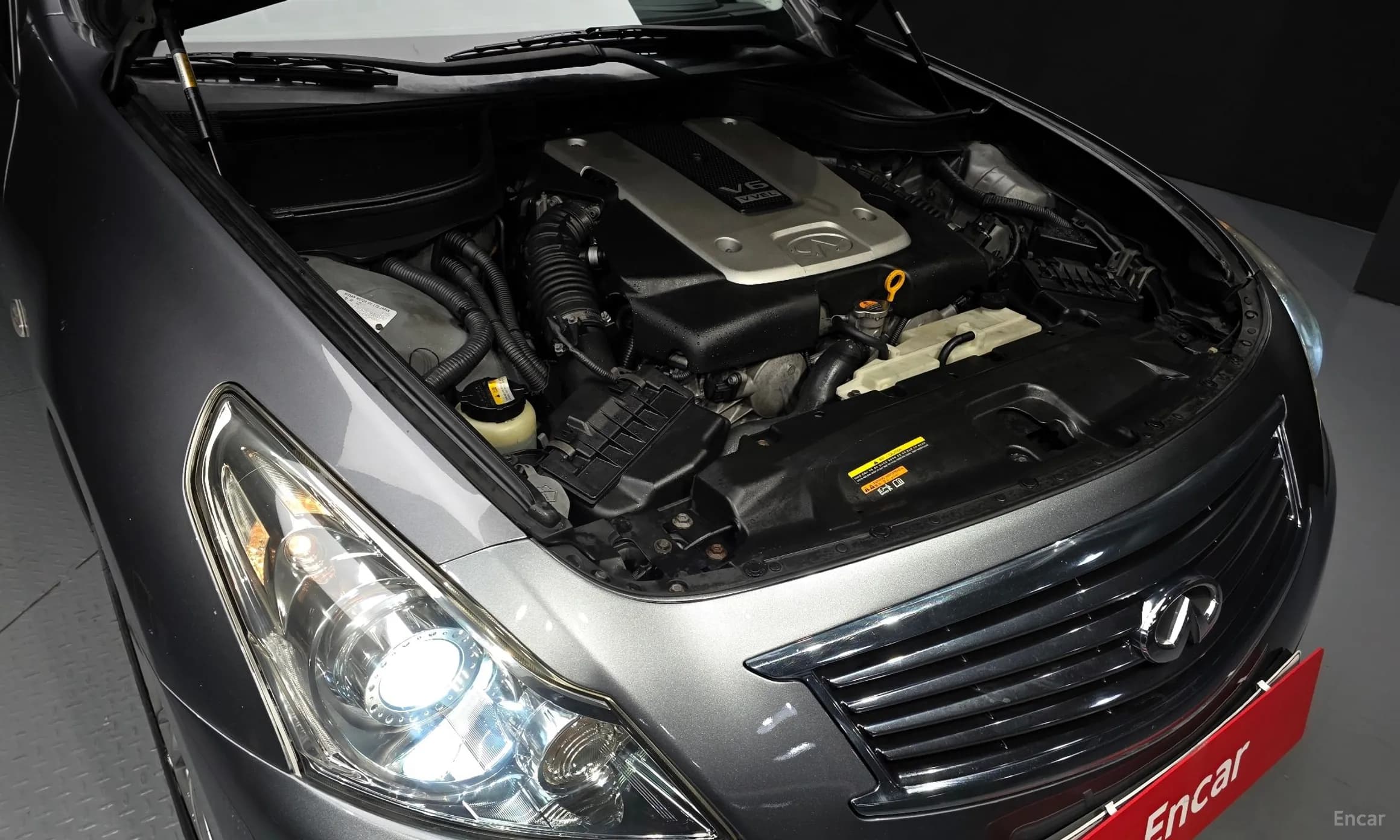 G37