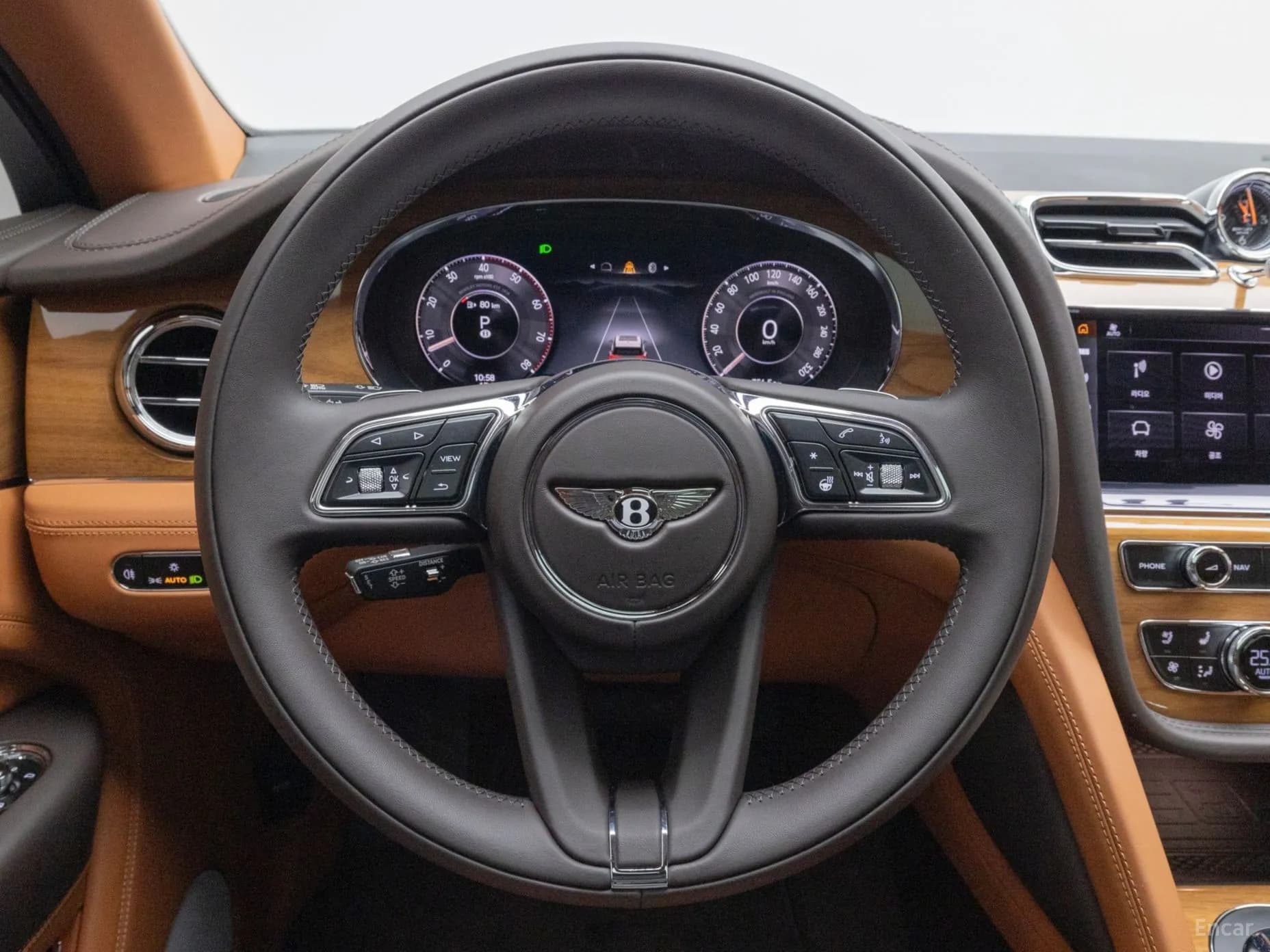 Bentayga
