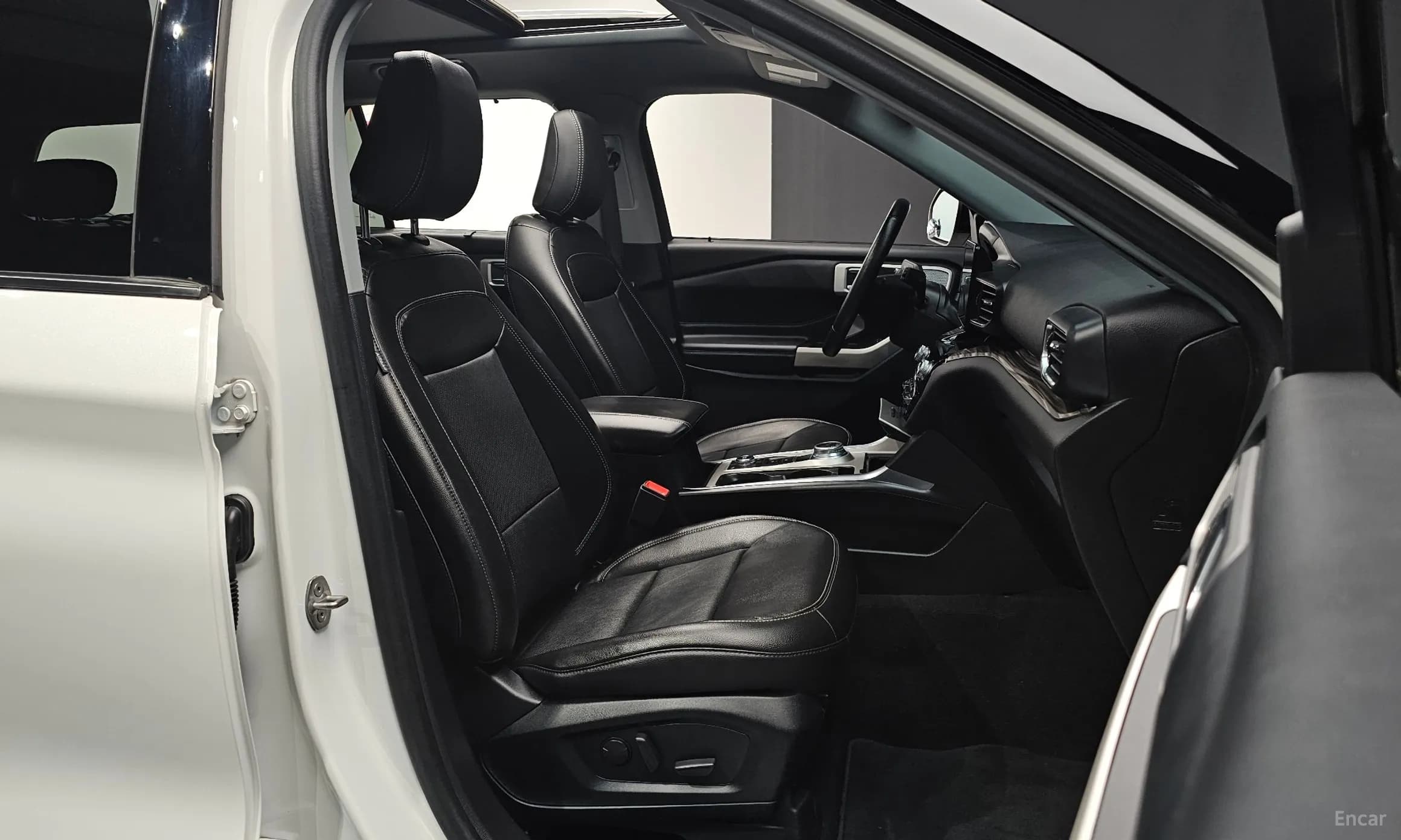 Explorer 6th Generation