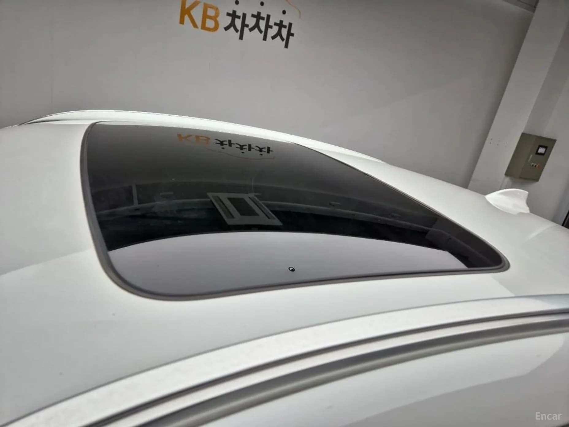 X6 (F16)