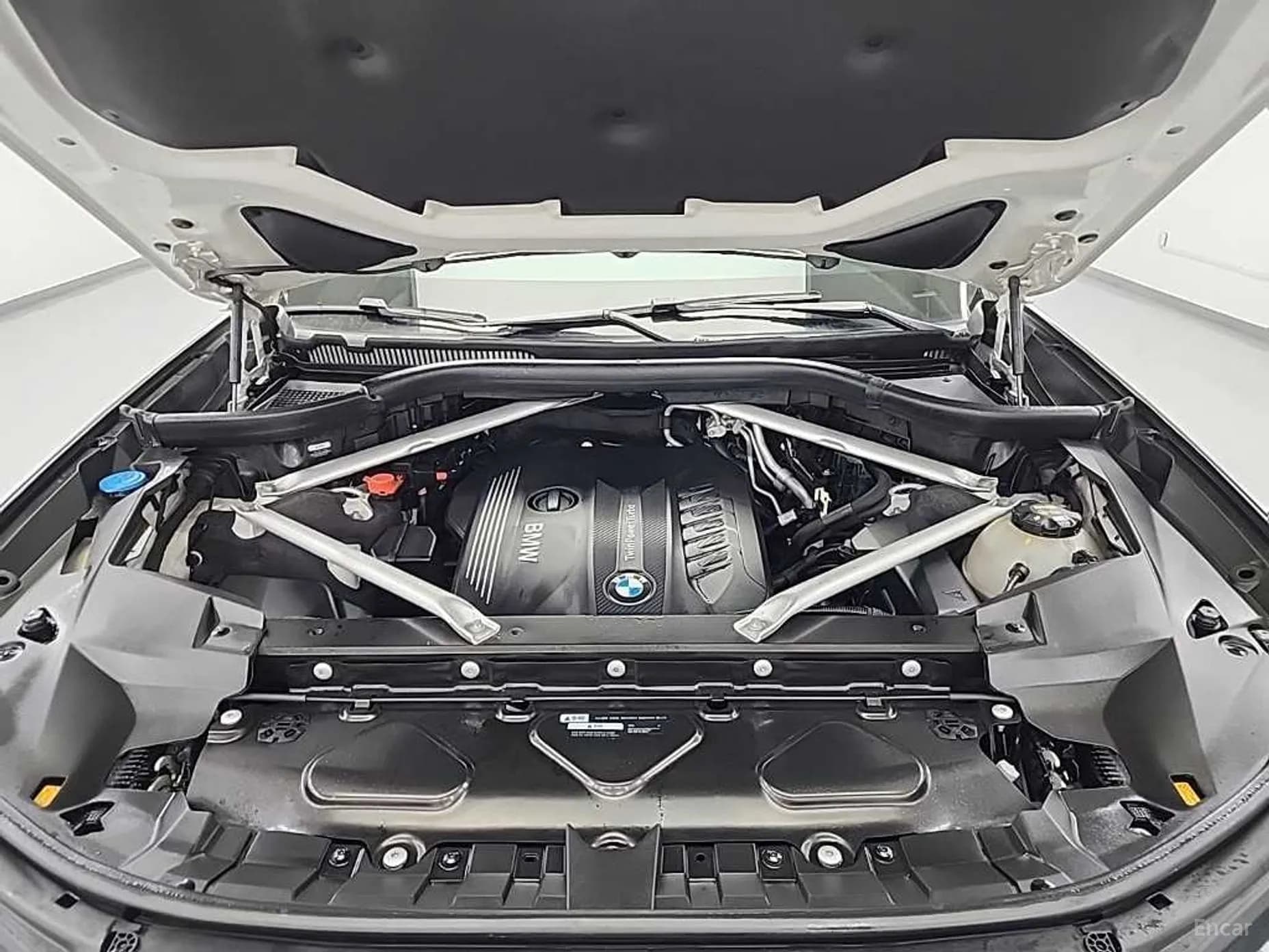 X7 (G07)