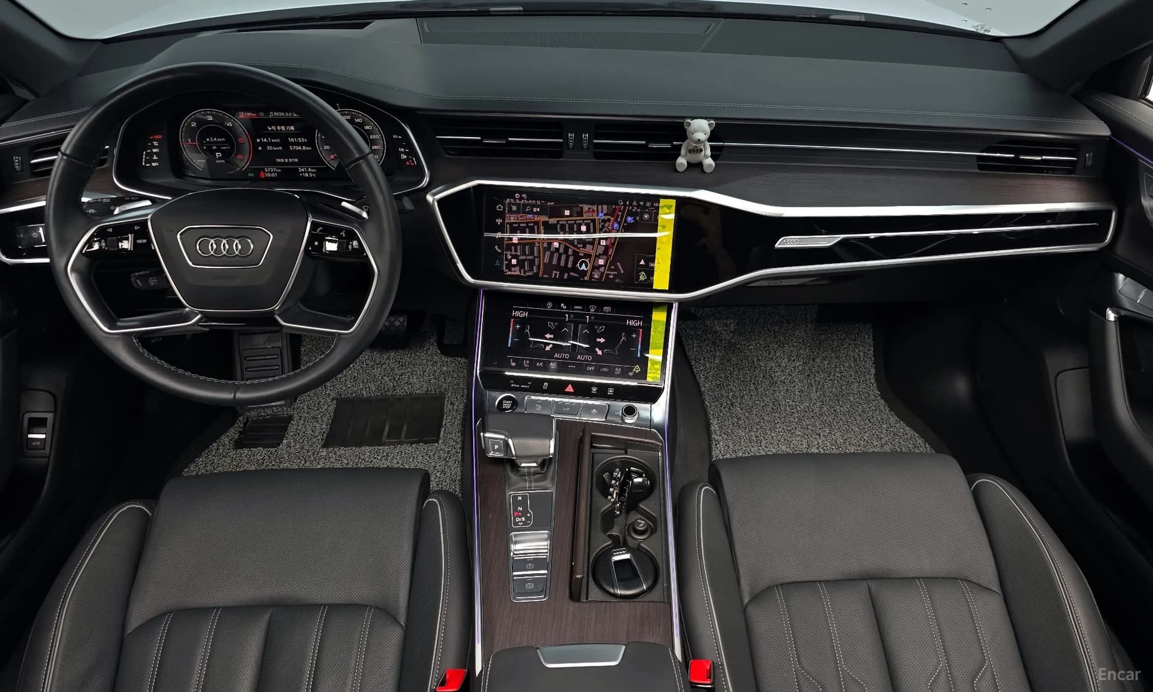 A6 (C8)