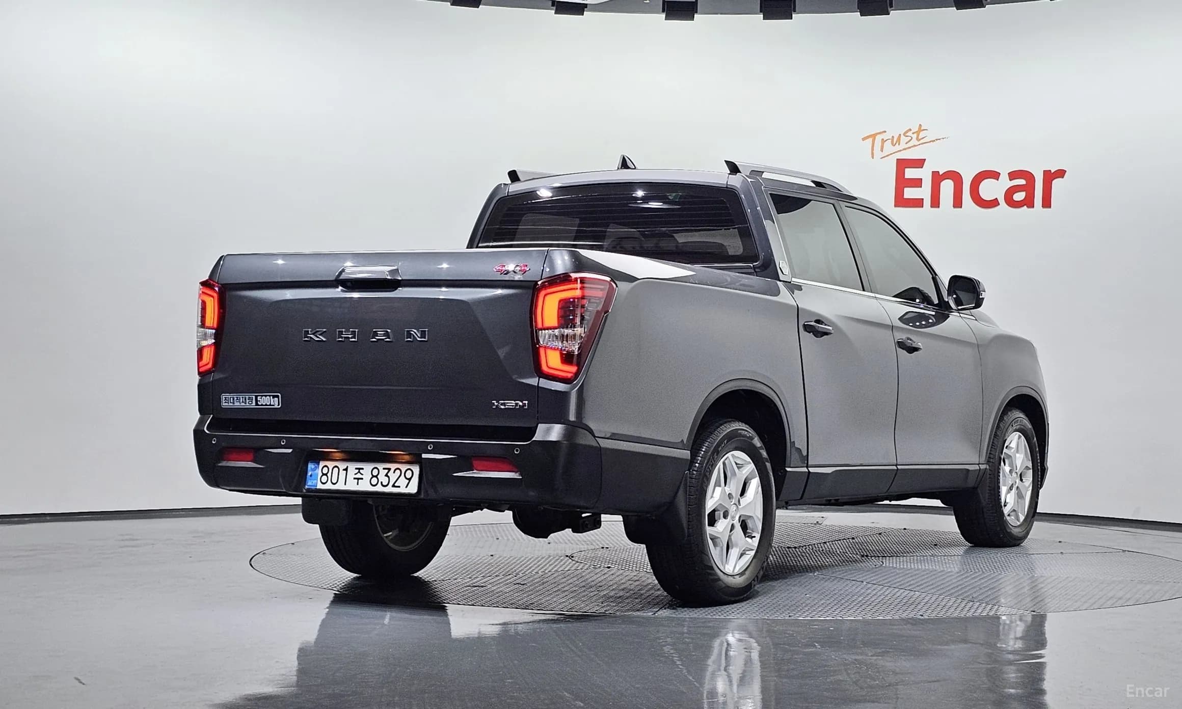 Rexton Sports Khan