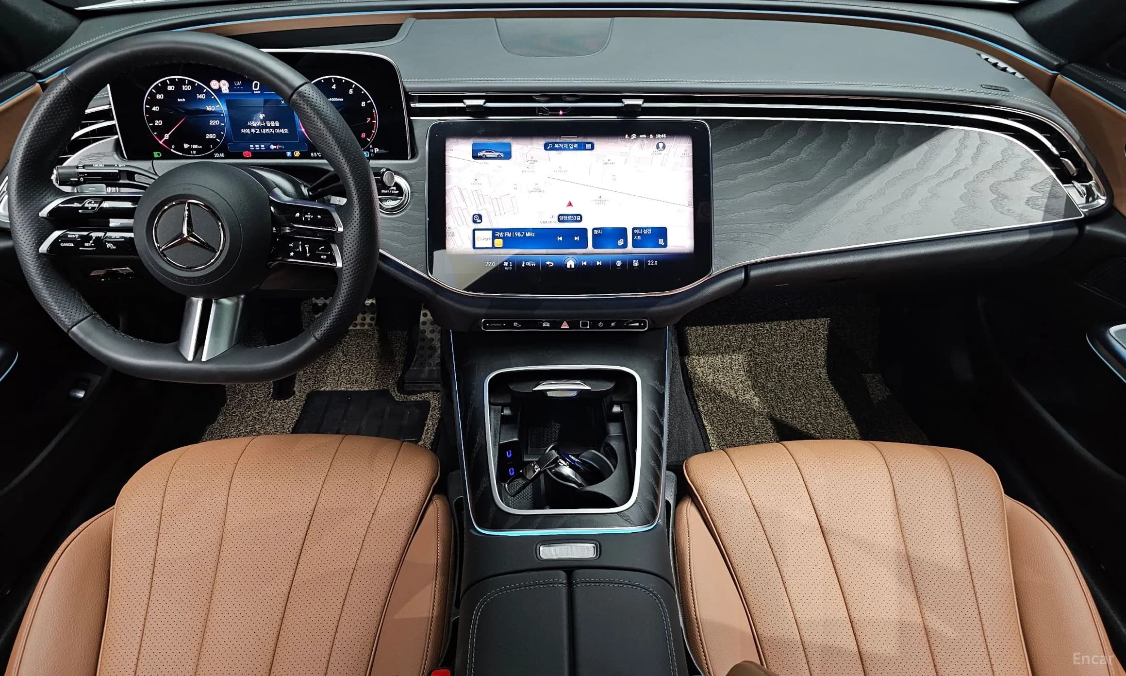E-Class W214