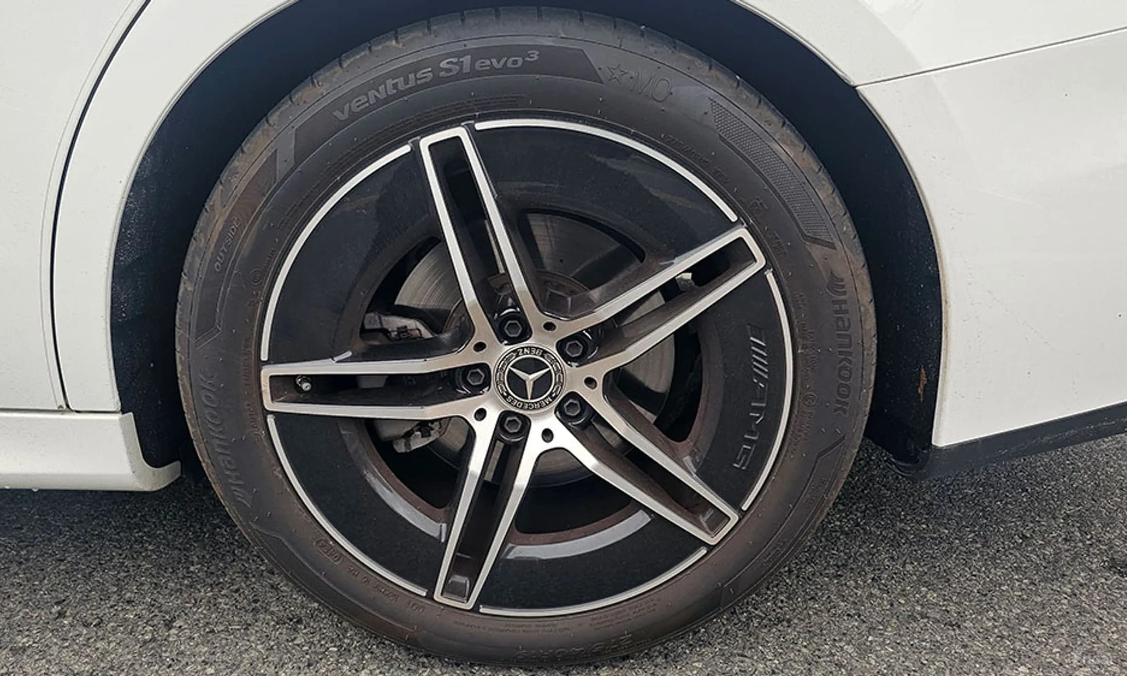 E-Class W214