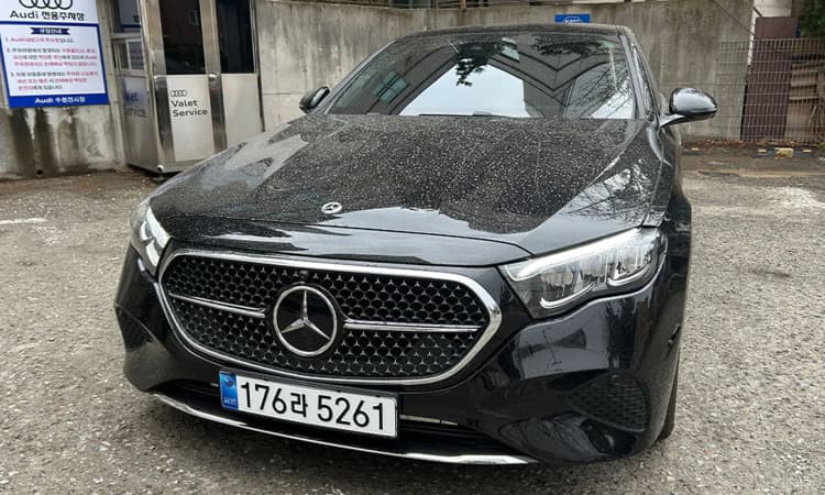 E-Class W214