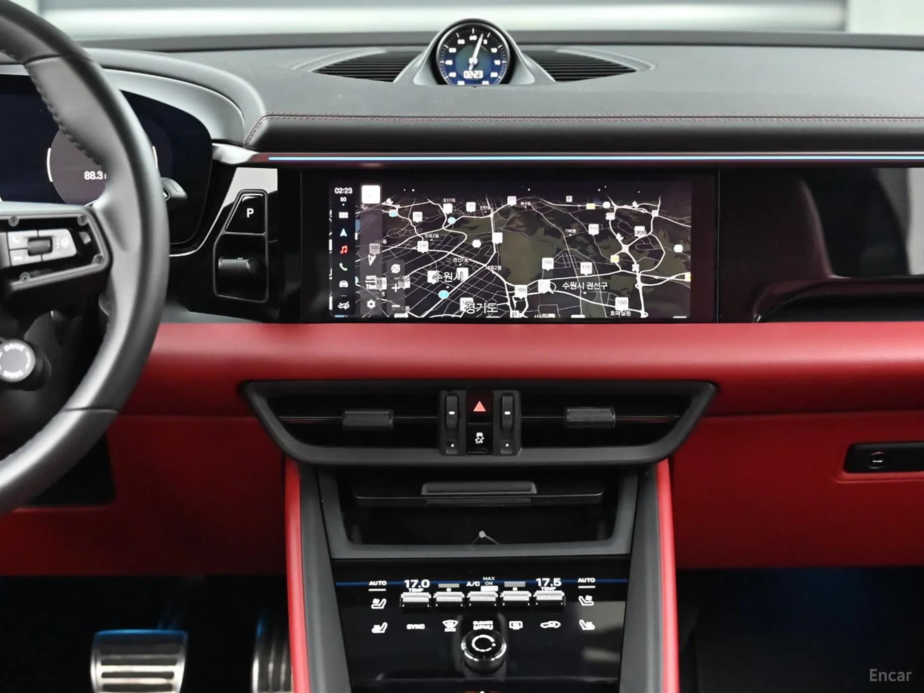 Macan EV