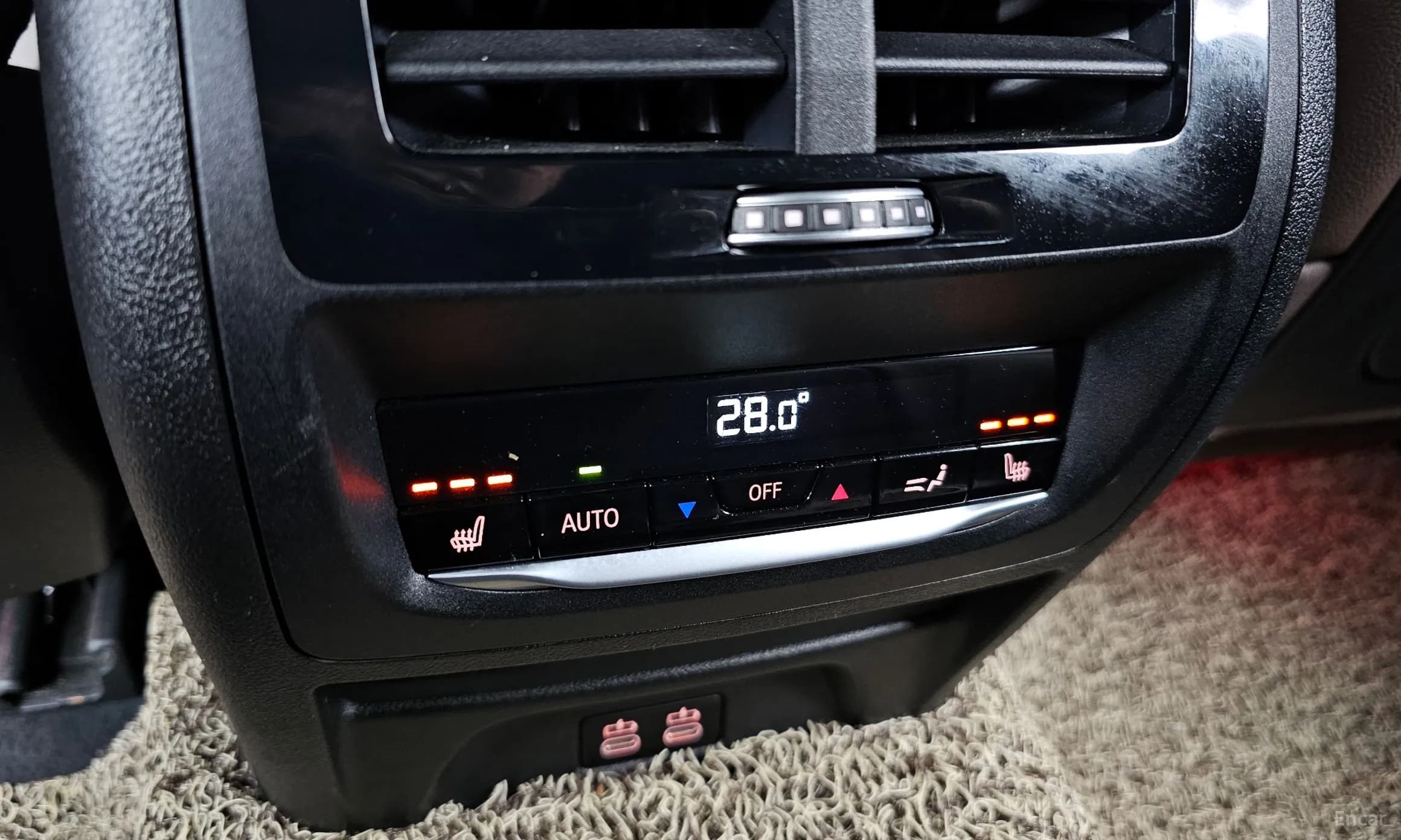 X4 (G02)
