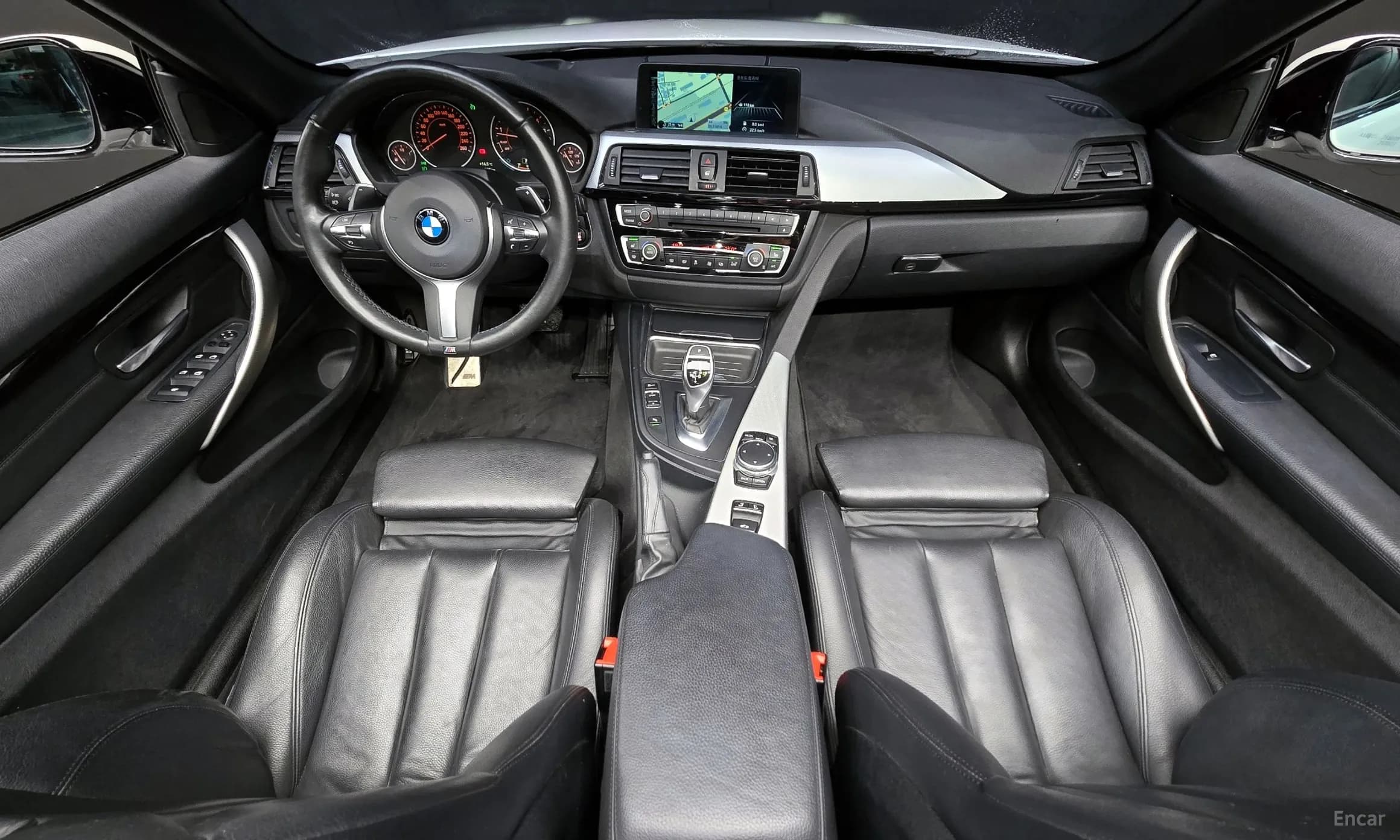Series 4 (F32)