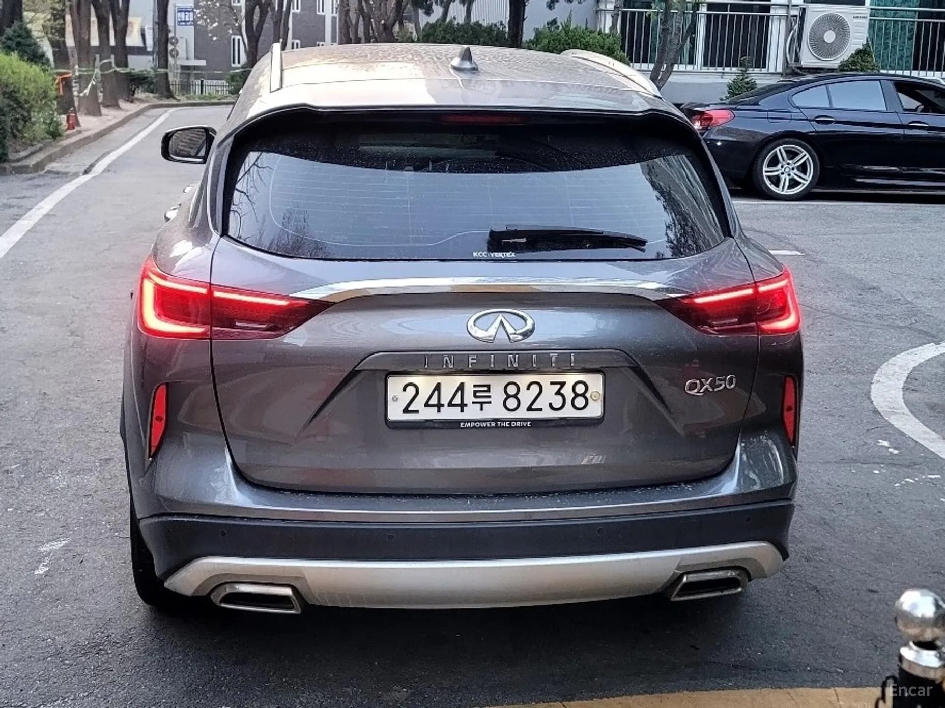 QX50 (P71A)
