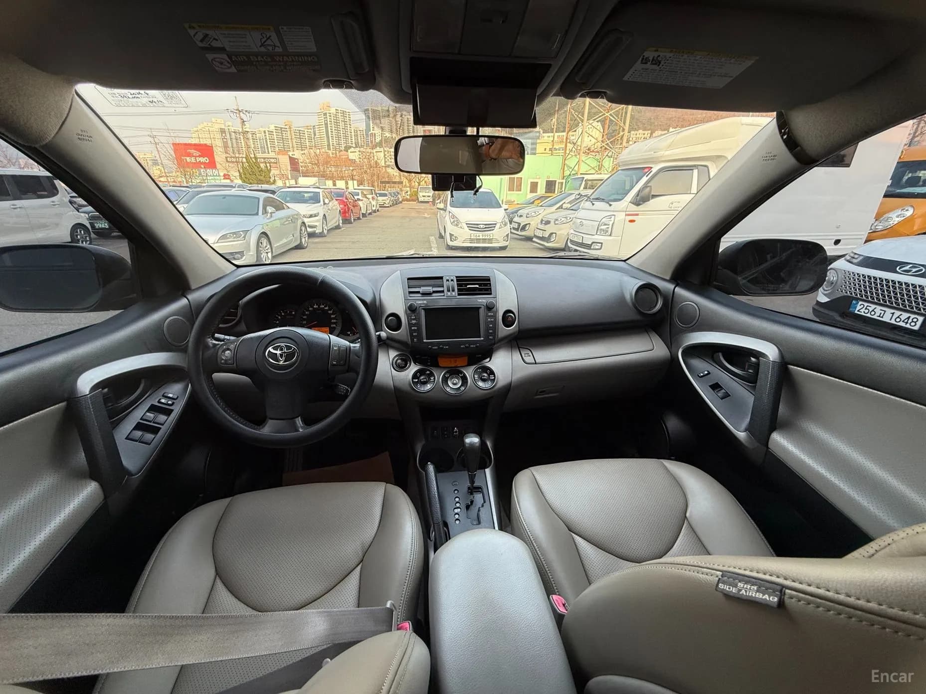 RAV4