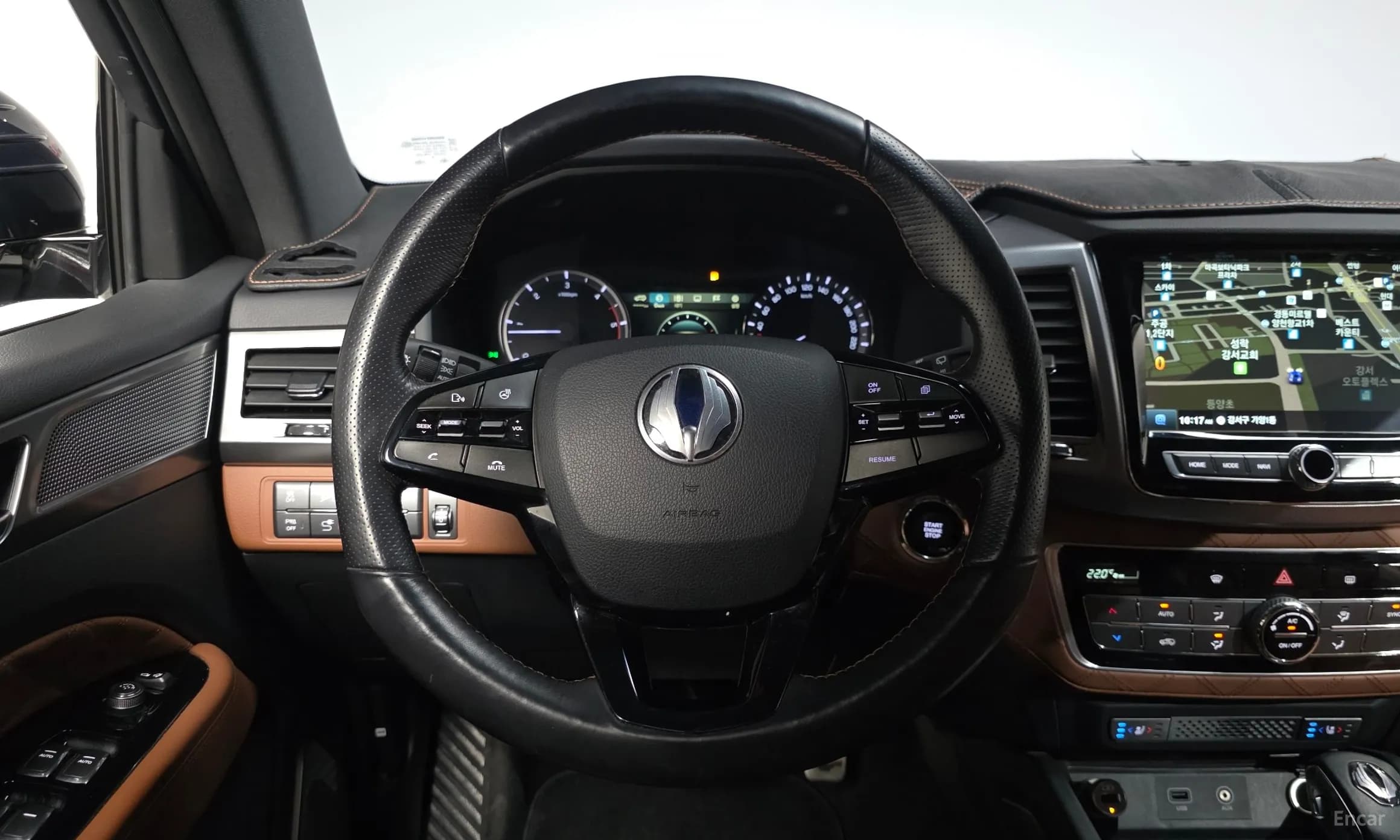 G4 Rexton