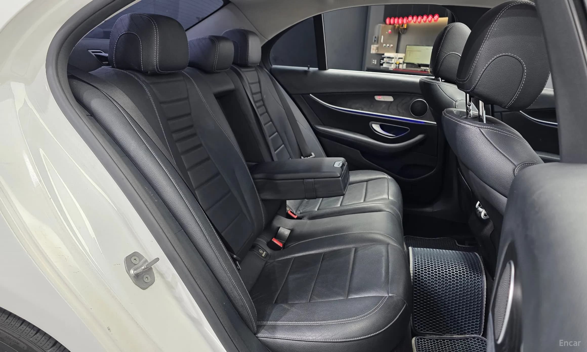 E-Class W213