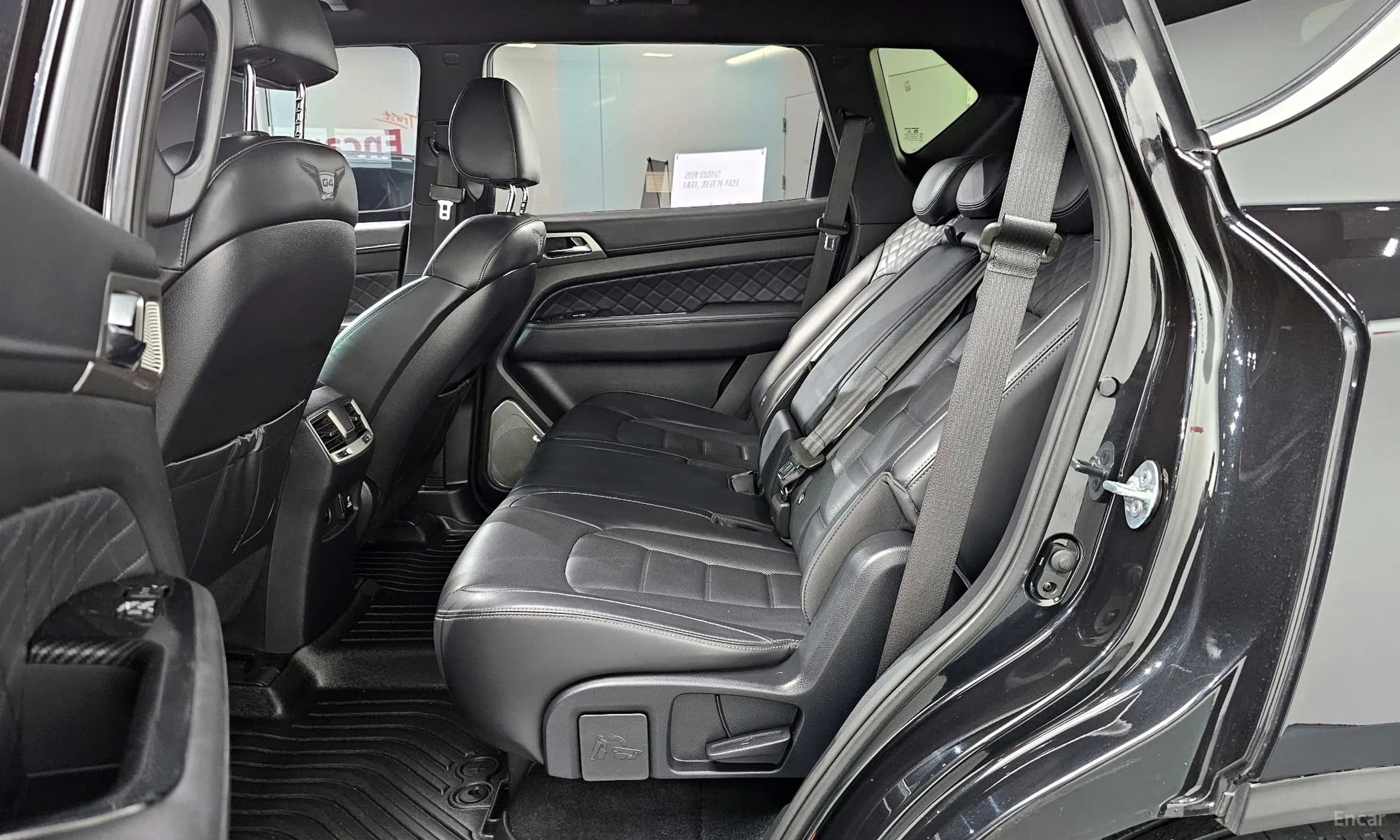 G4 Rexton