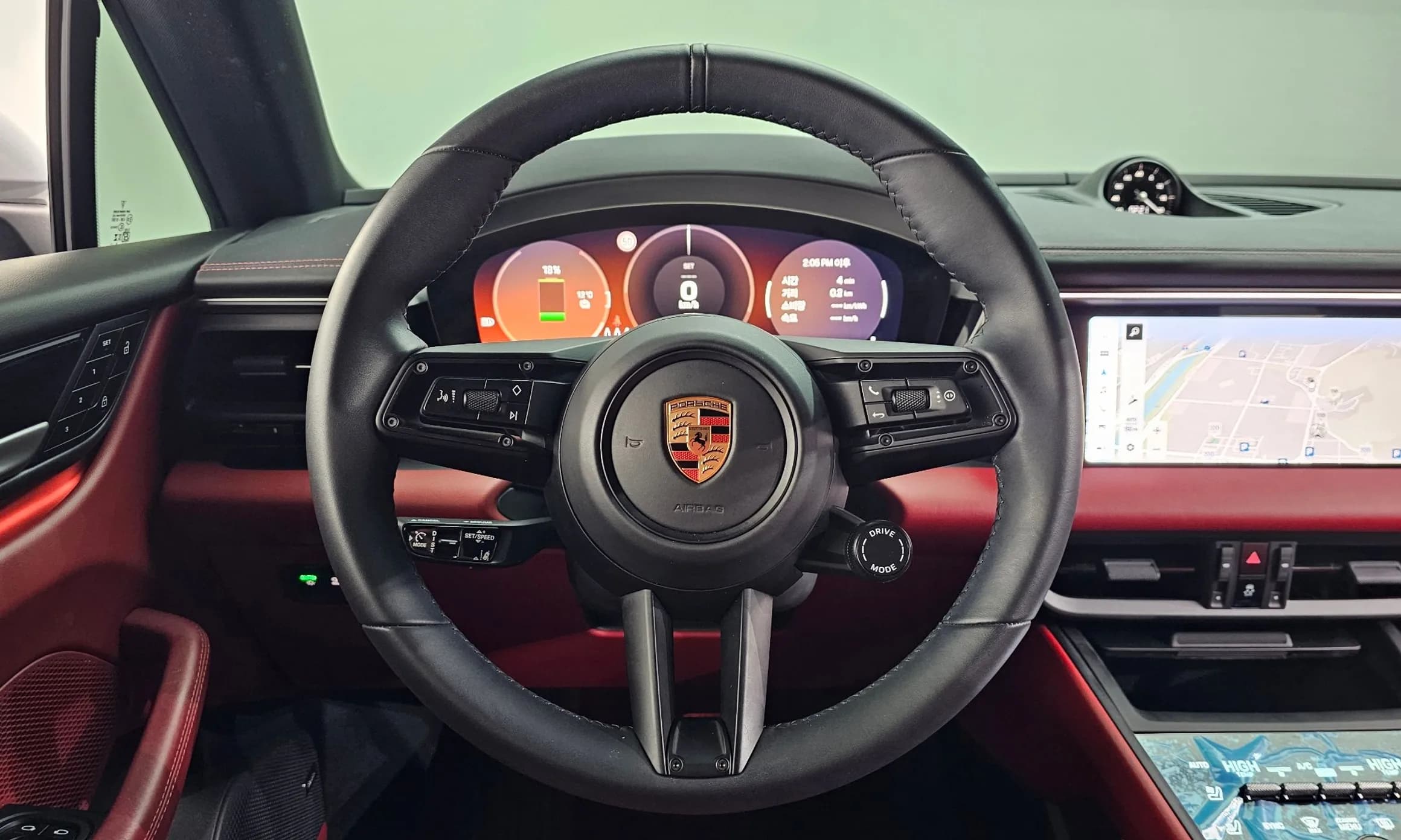 Macan EV