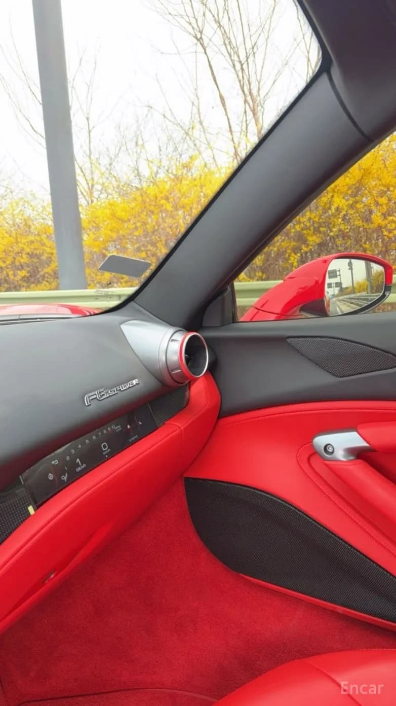 F8 Spider