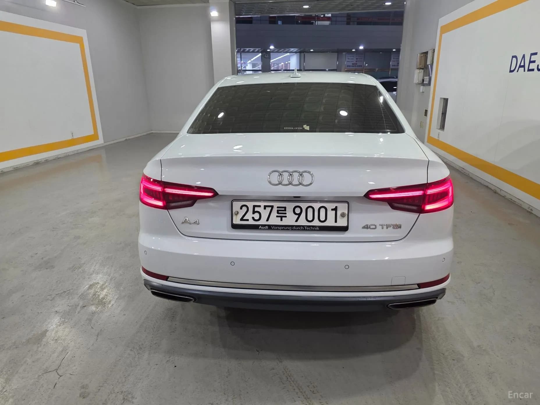 A4 (B9)