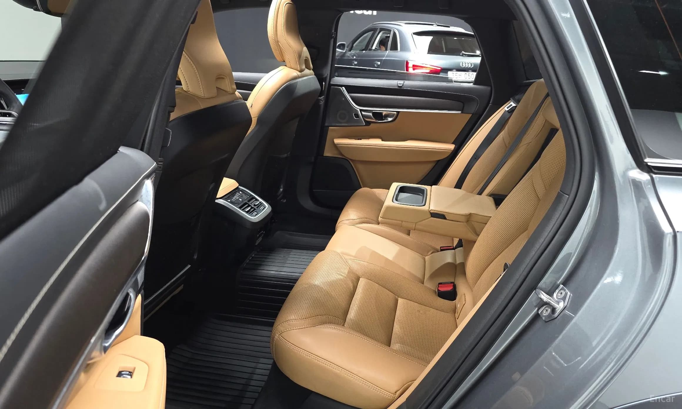 V90 Cross Country