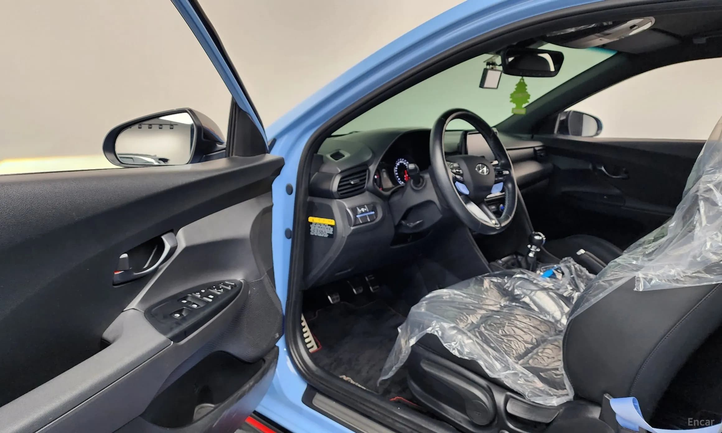 Veloster (JS)
