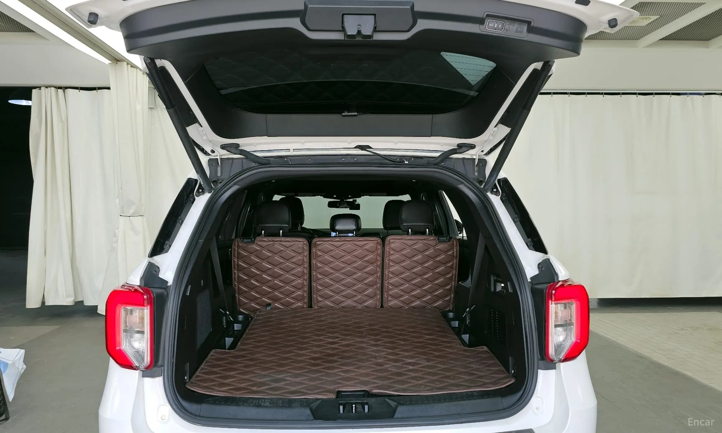 Explorer 6th Generation