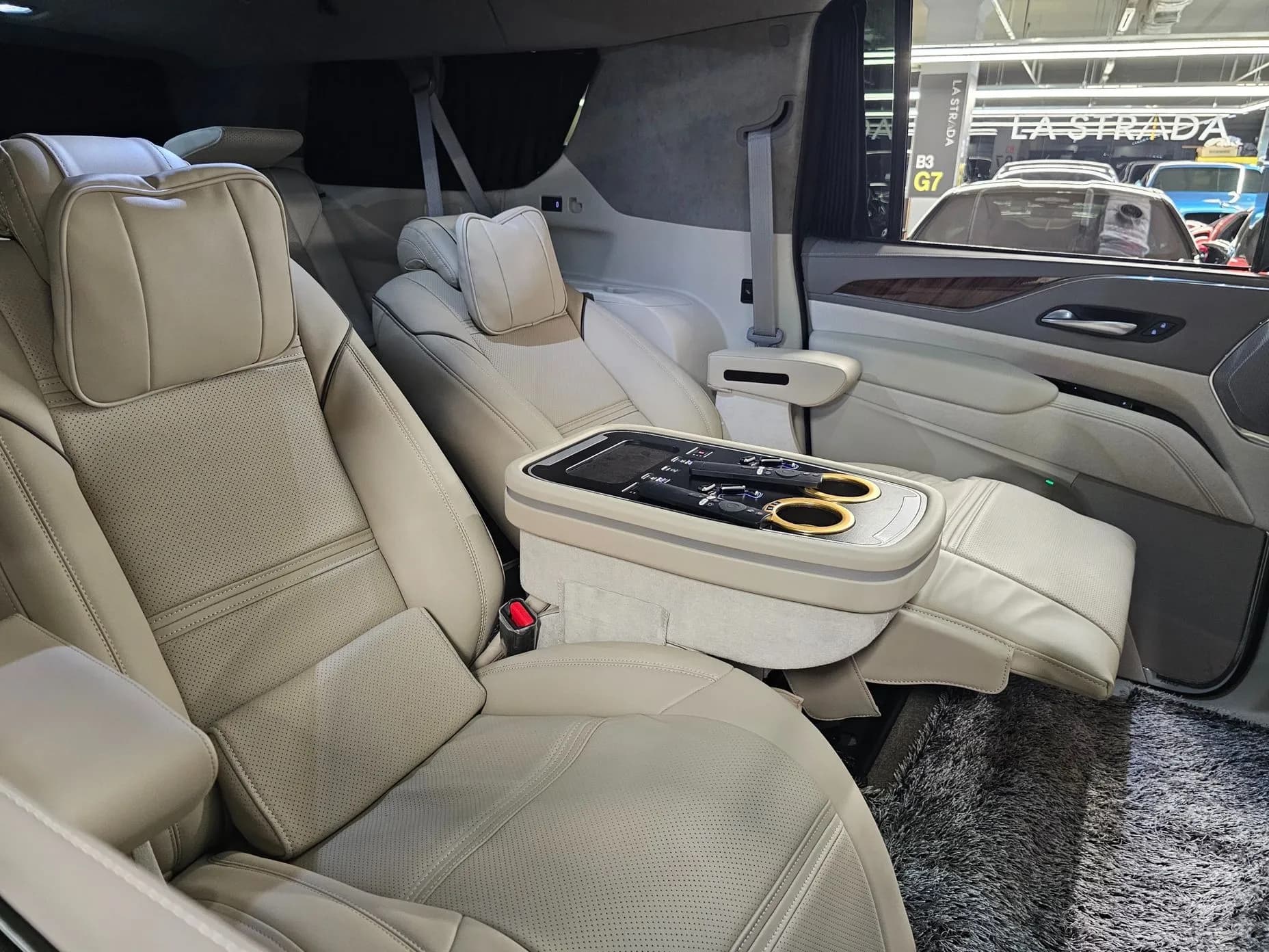Escalade 5th Generation