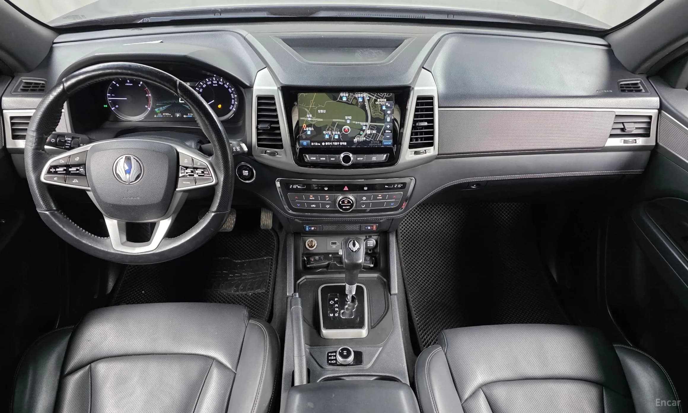 Rexton Sports Khan