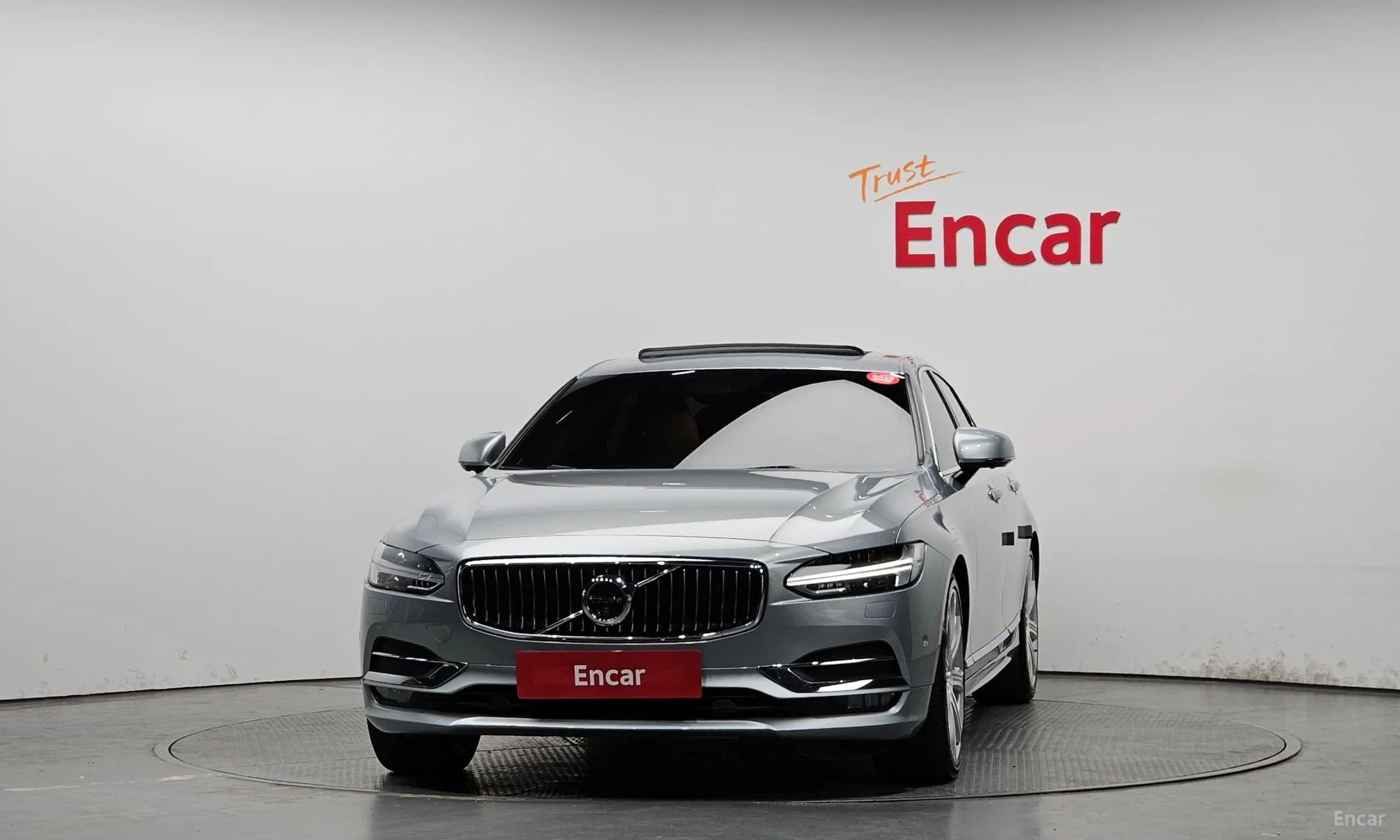 S90