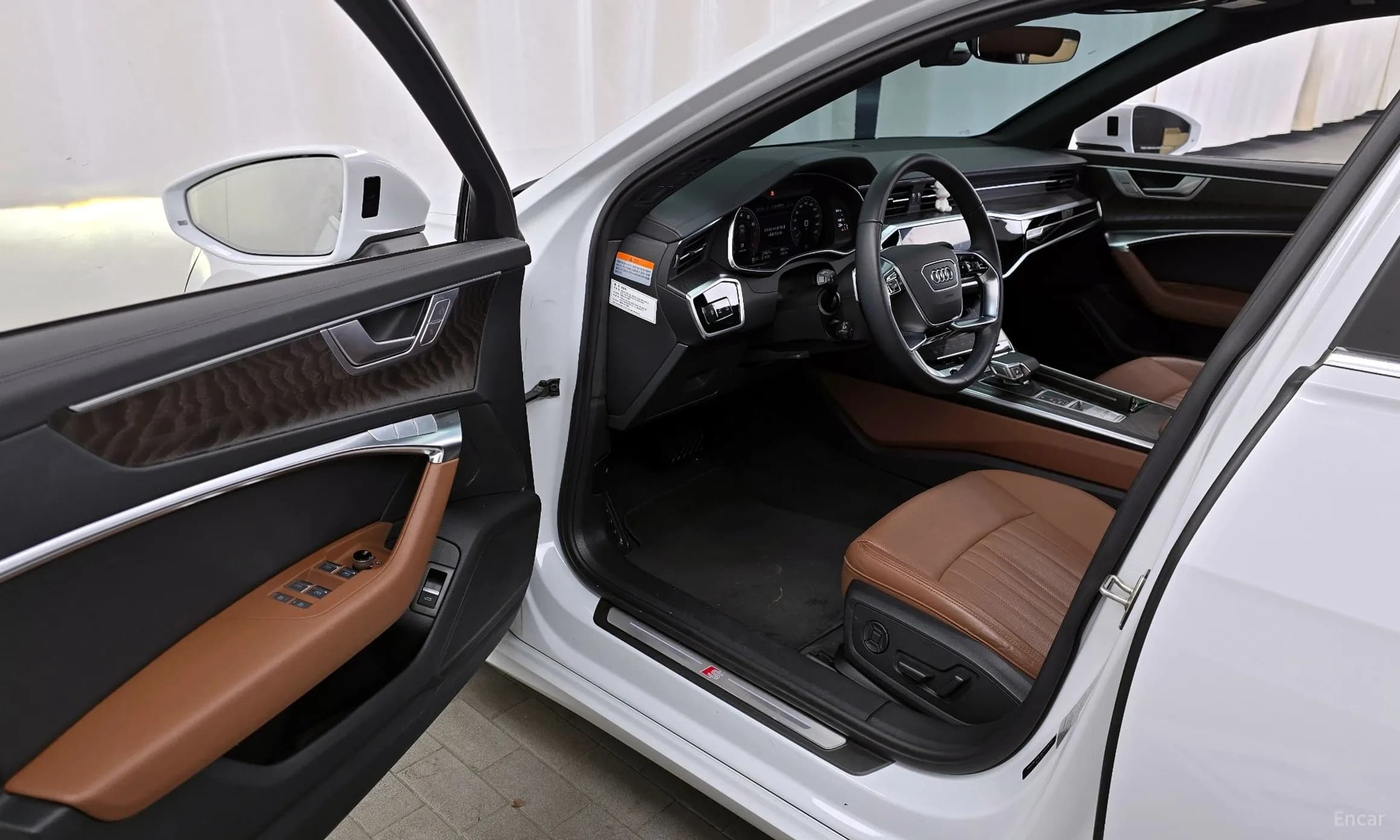 A6 (C8)