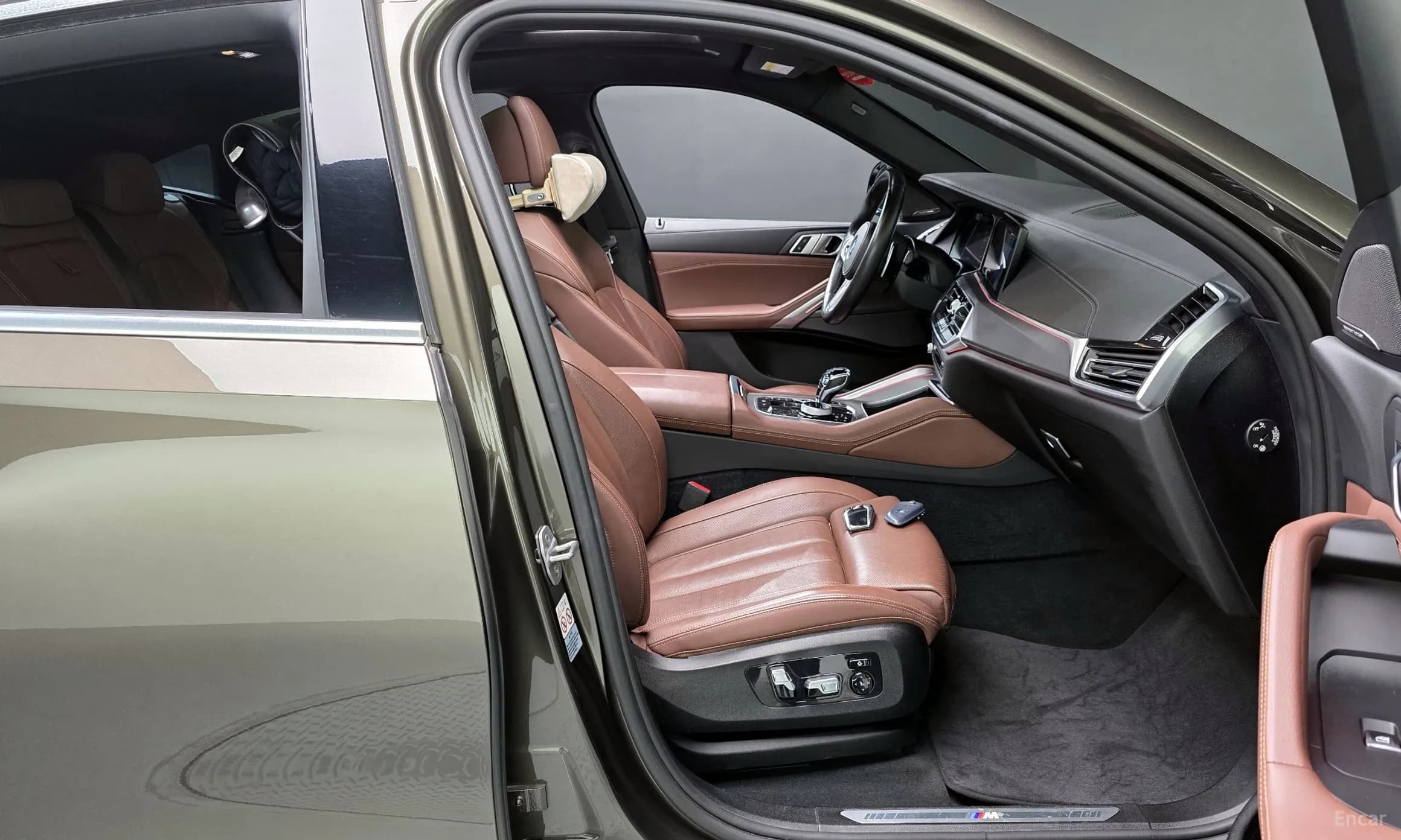 X6 (G06)