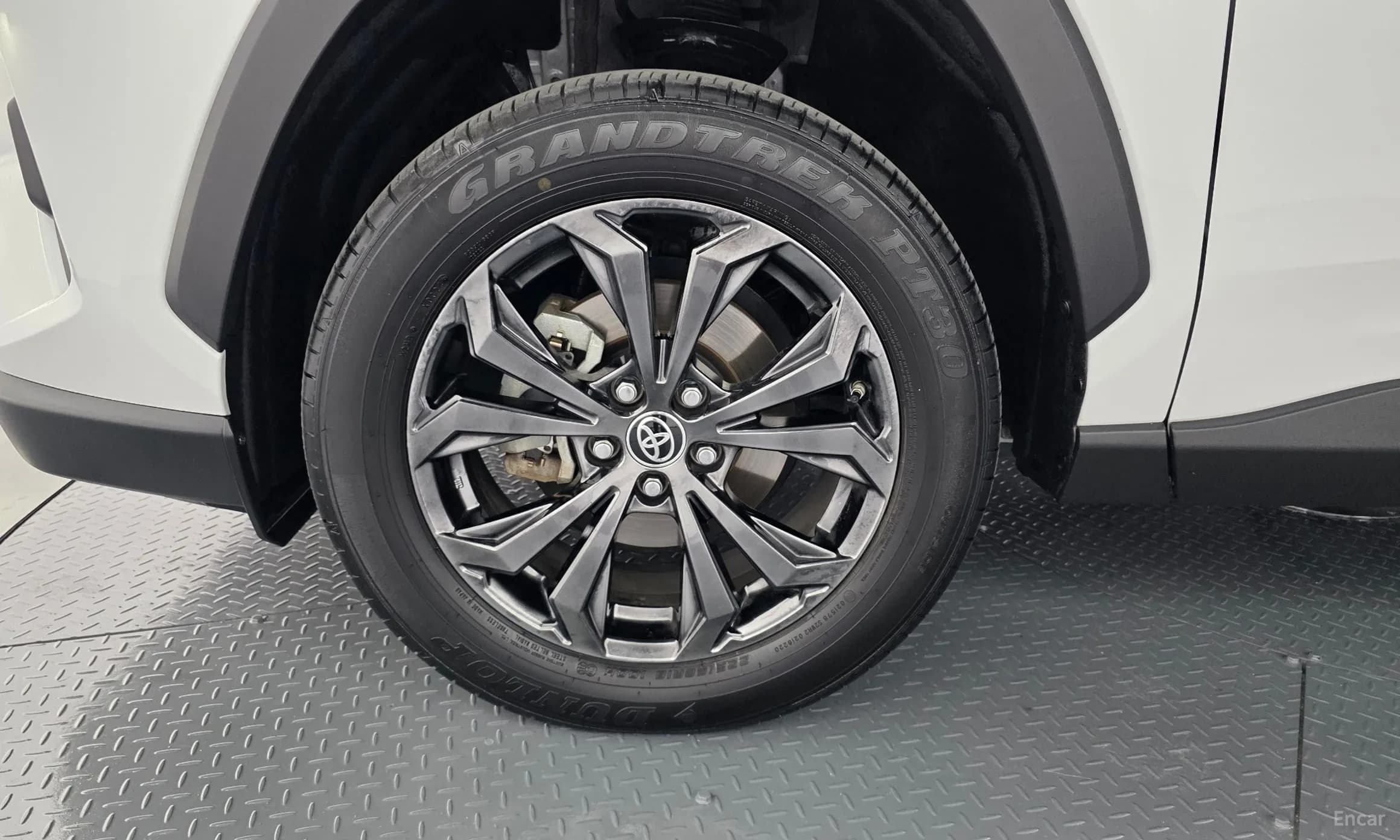 RAV4 5th Generation