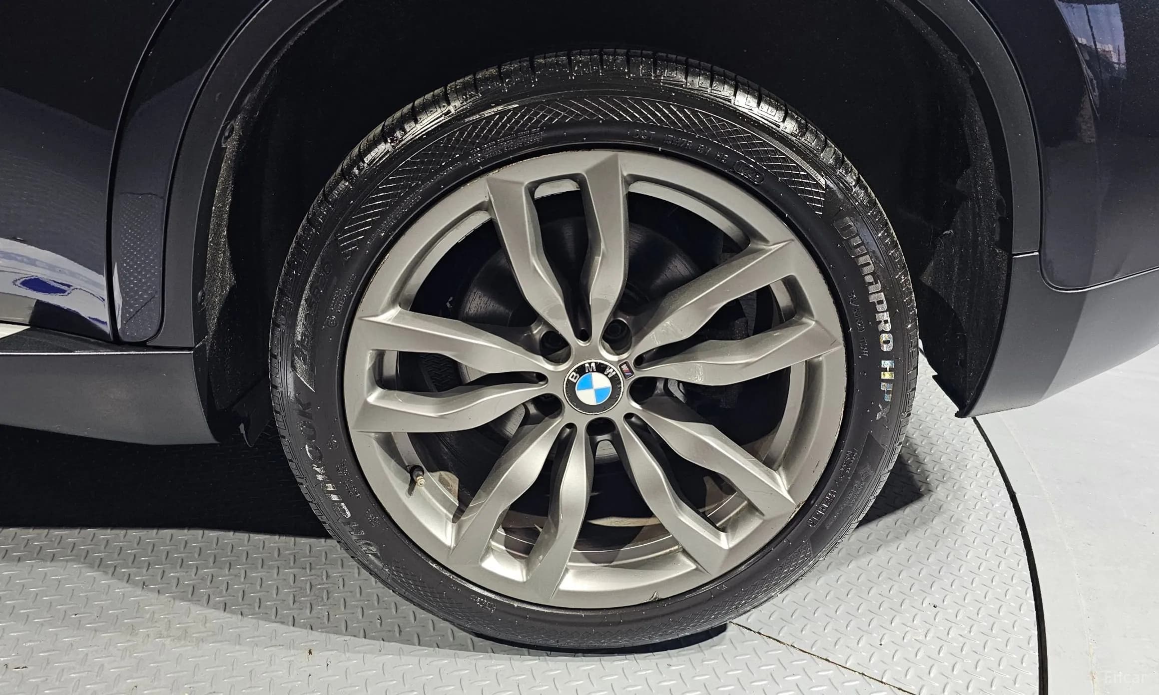 X6 (E71)