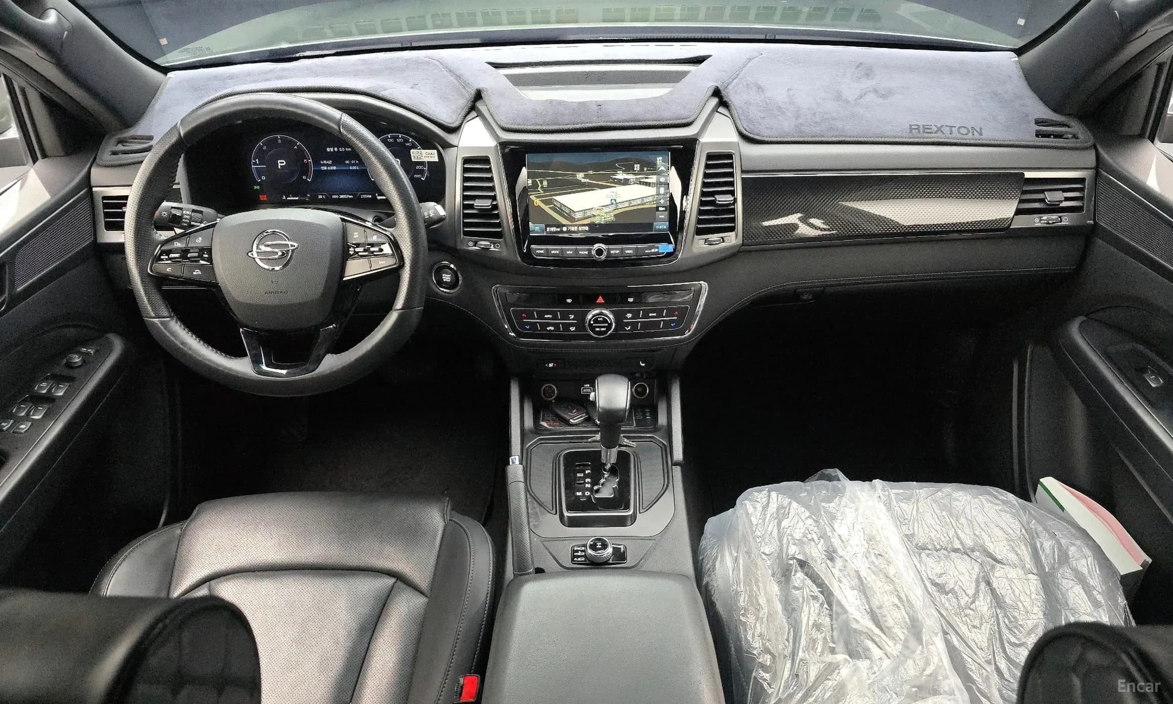 Rexton Sports Khan