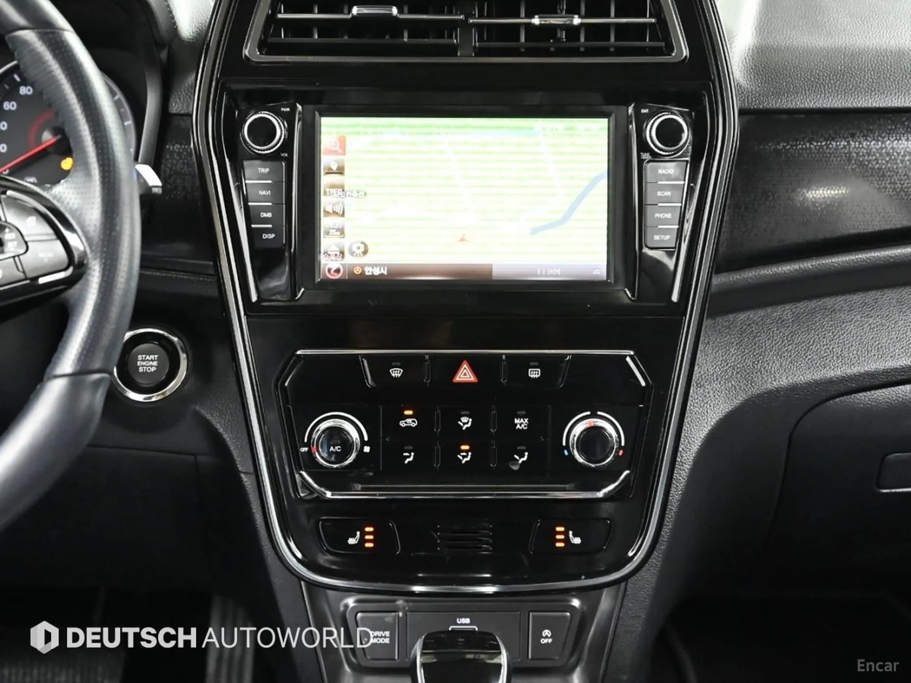 Berry New Tivoli
