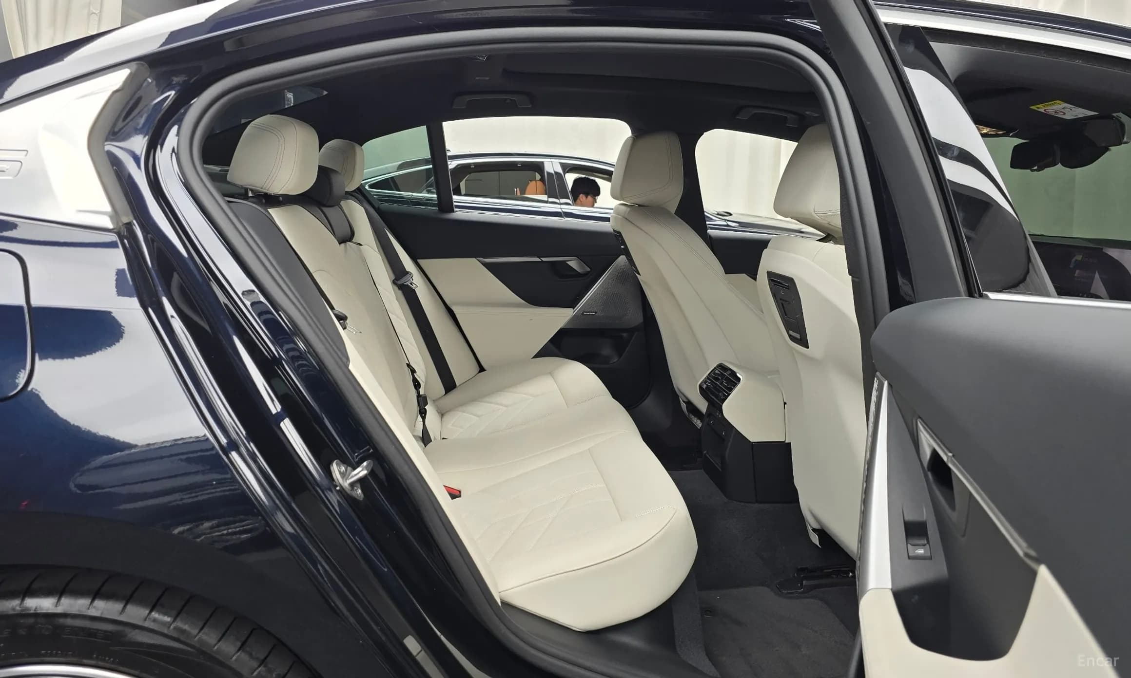 5 Series (G60)