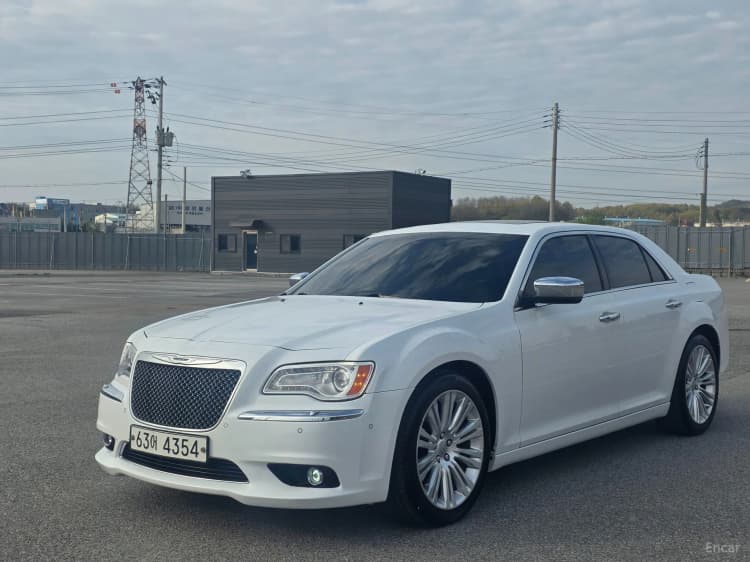 The New 300C