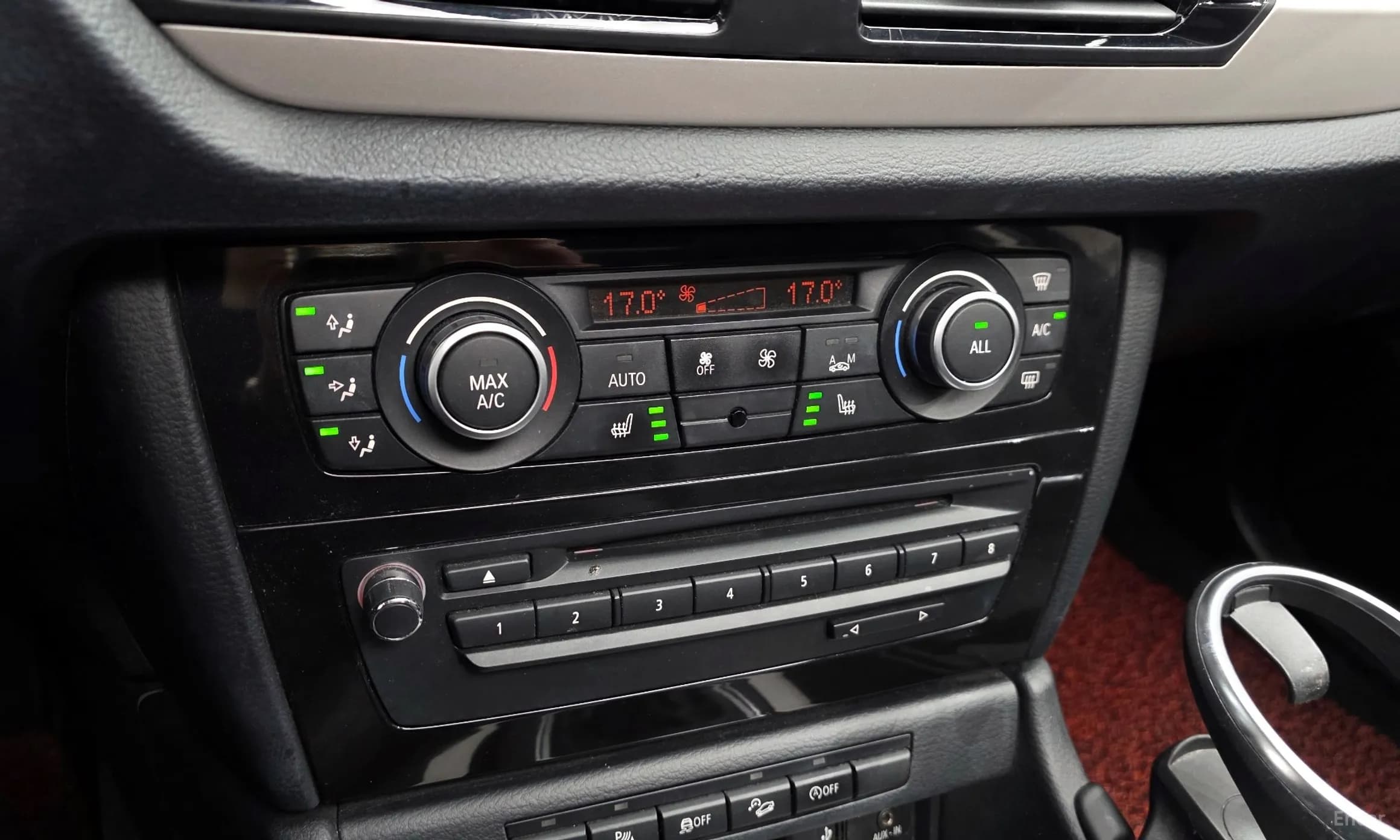 X1 (E84)