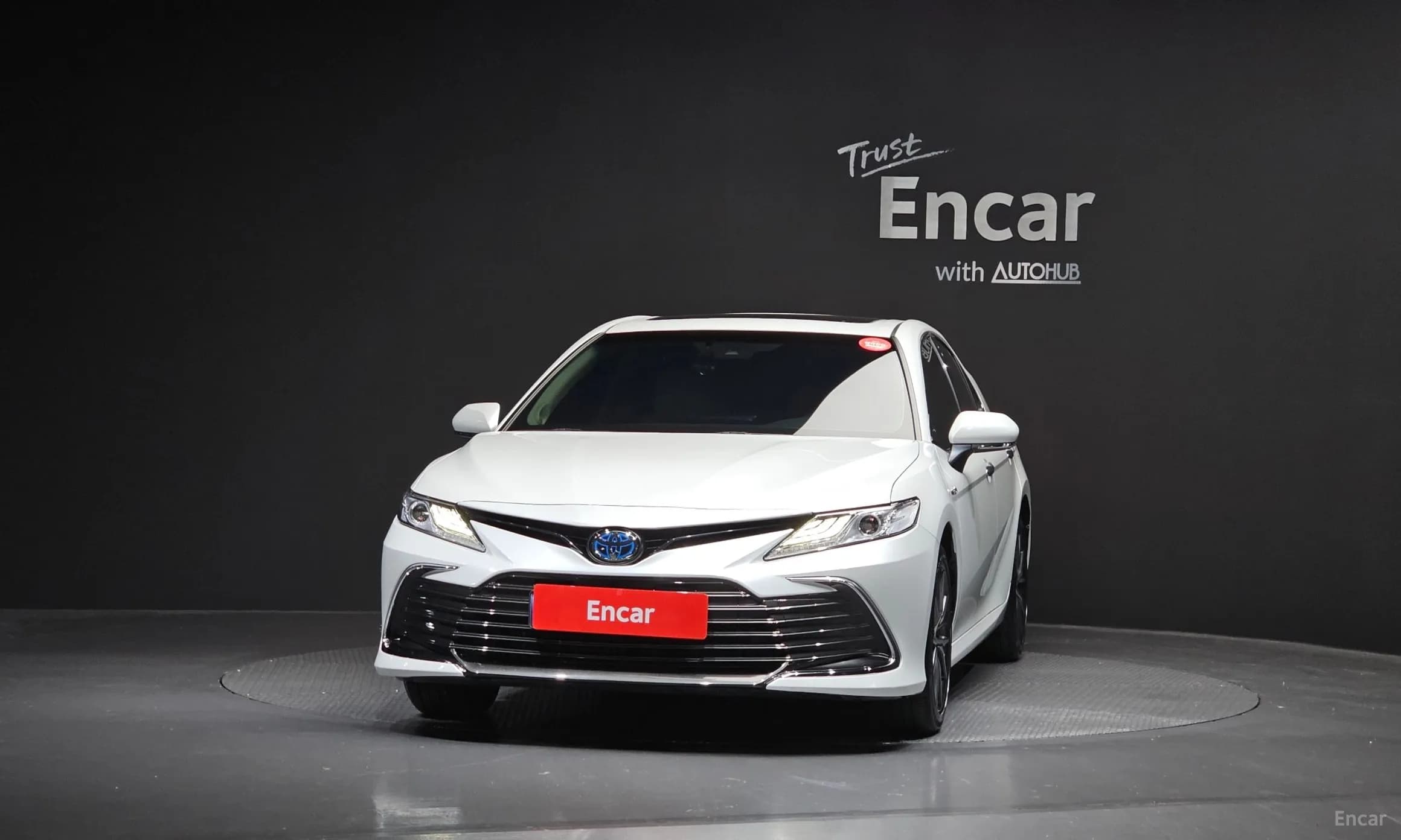 Camry (XV70)