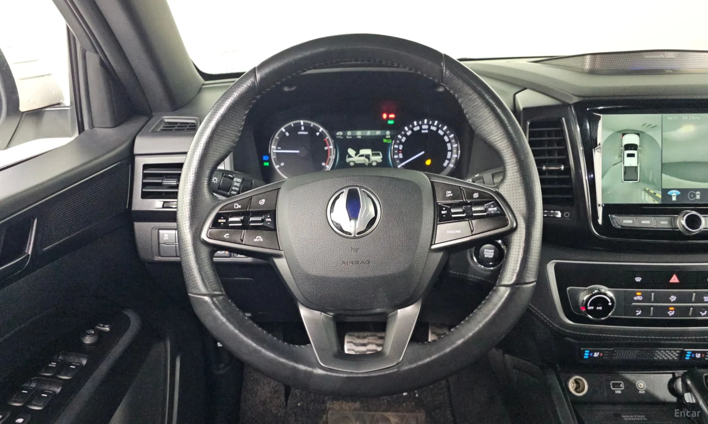 Rexton Sports Khan