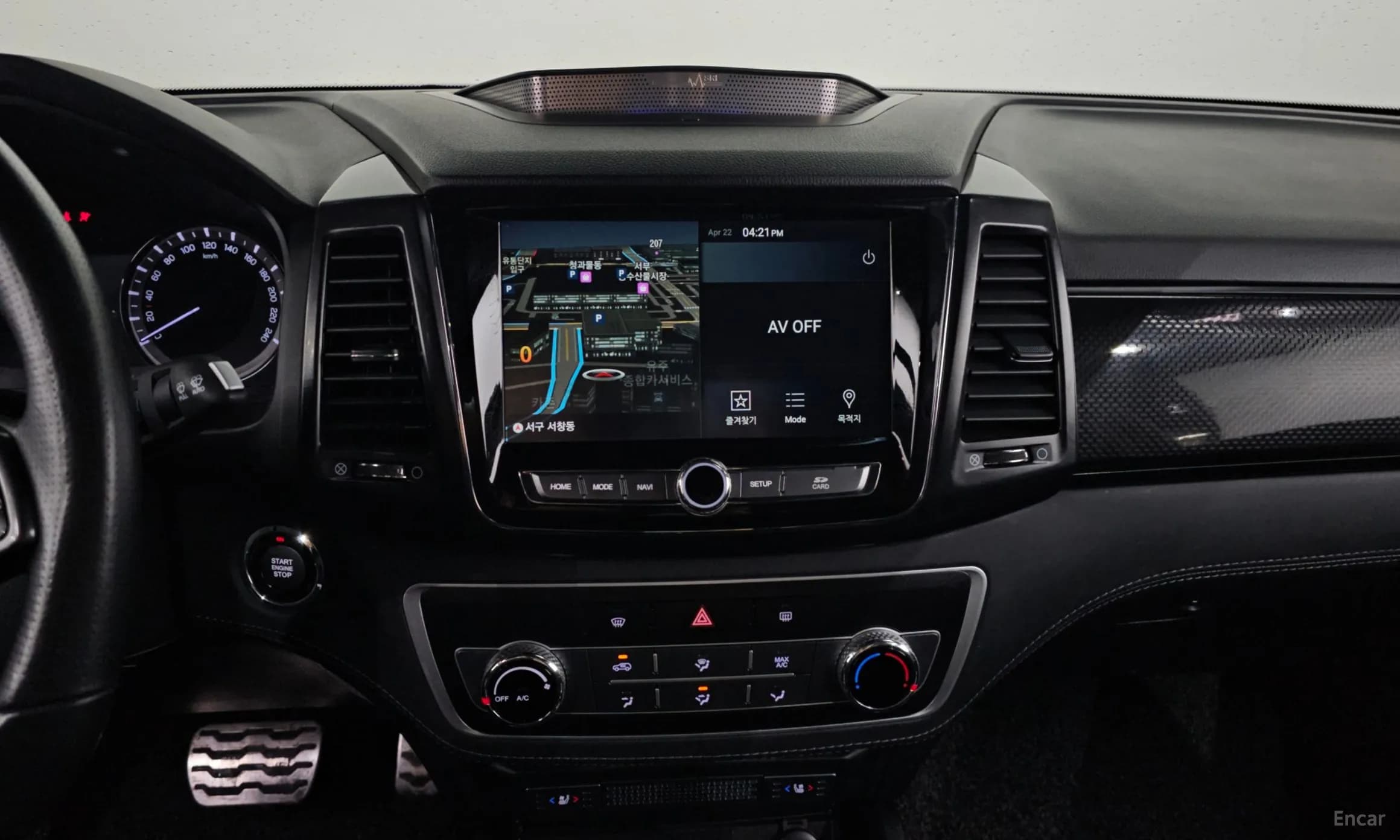 Rexton Sports Khan