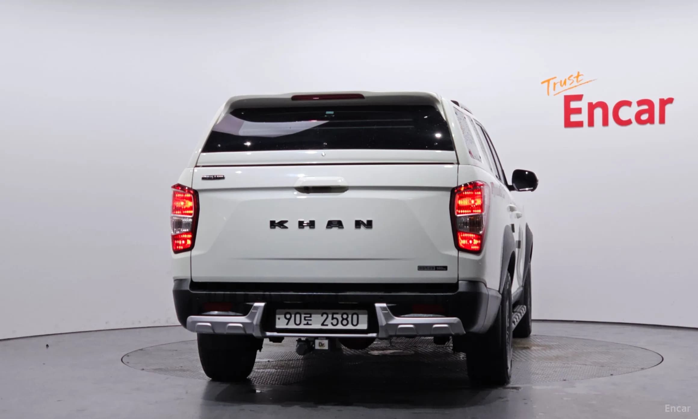 Rexton Sports Khan