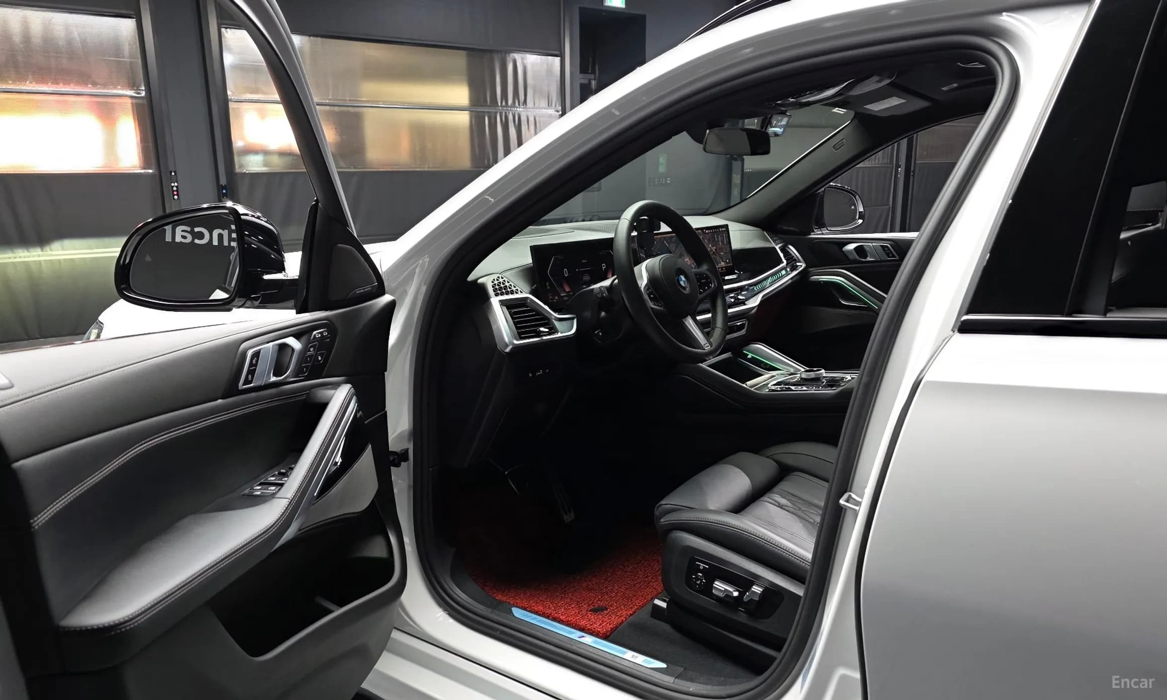 X6 (G06)