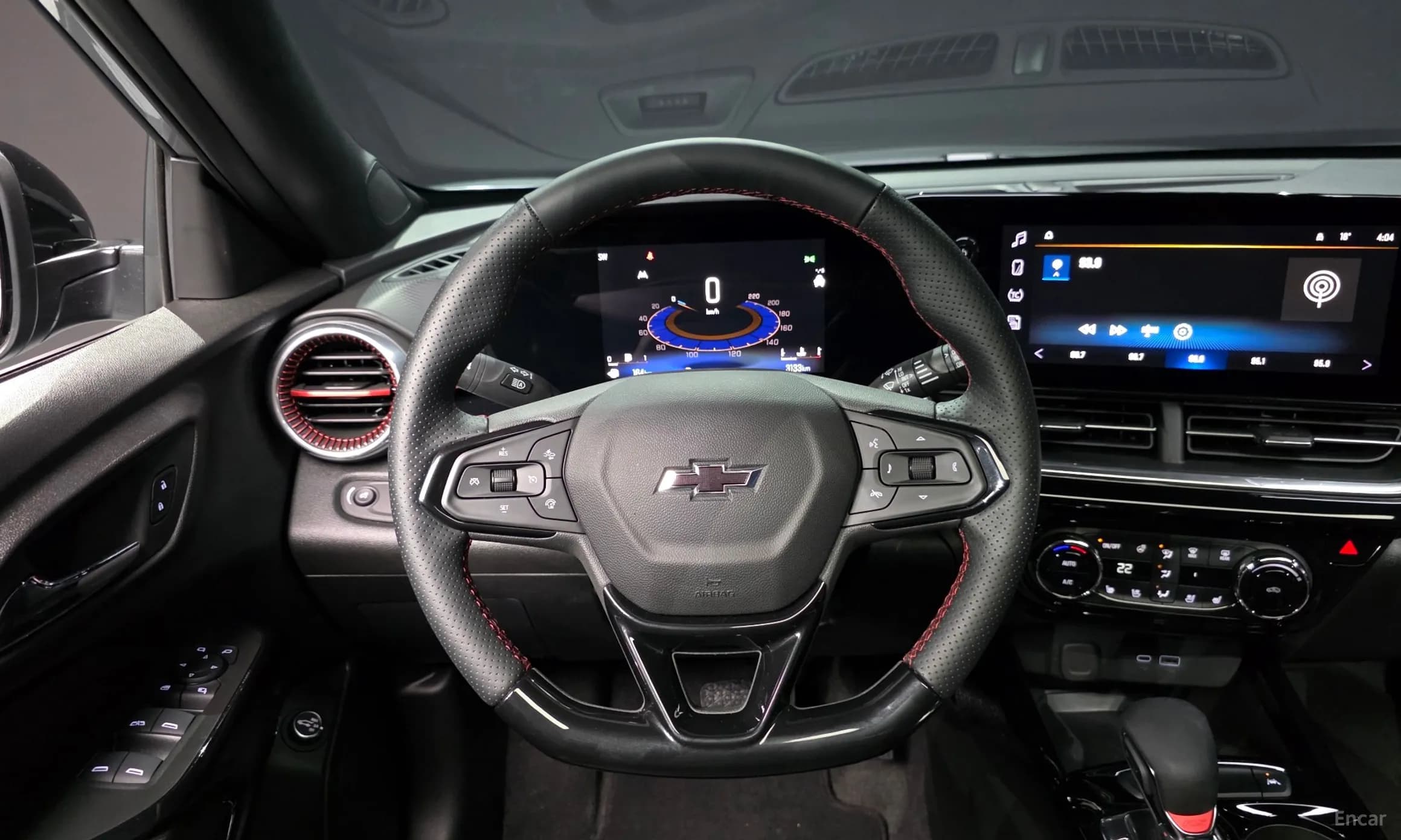 Trax Crossover