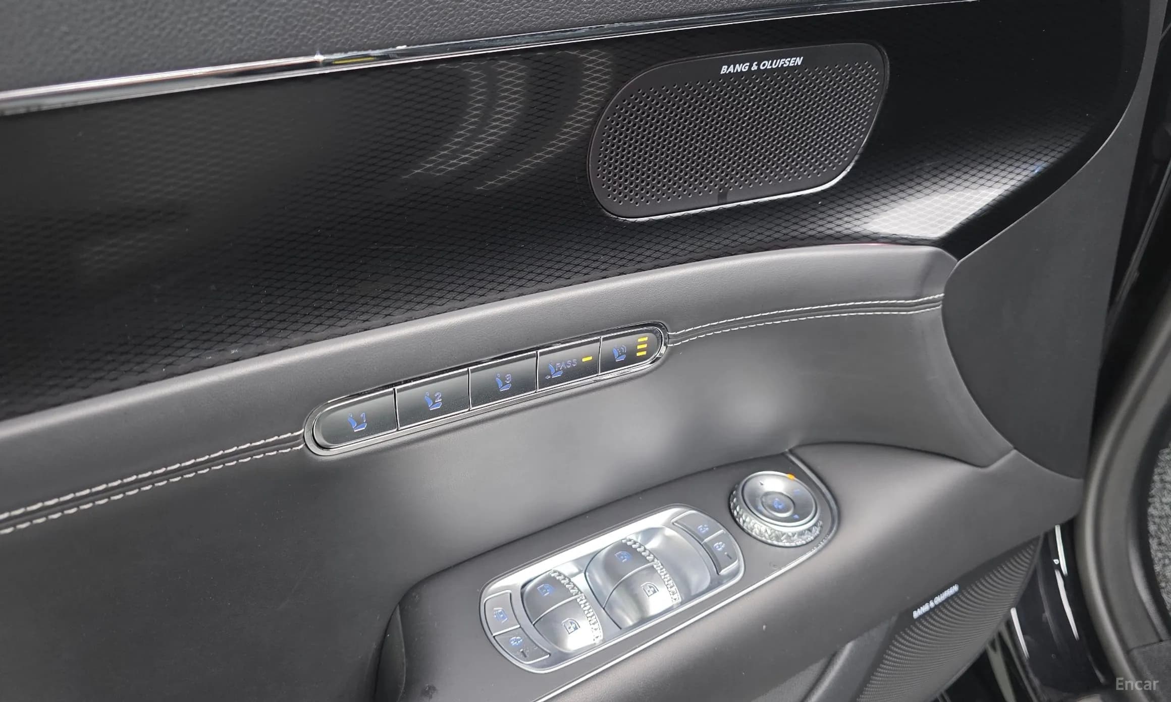 G90 (RS4)