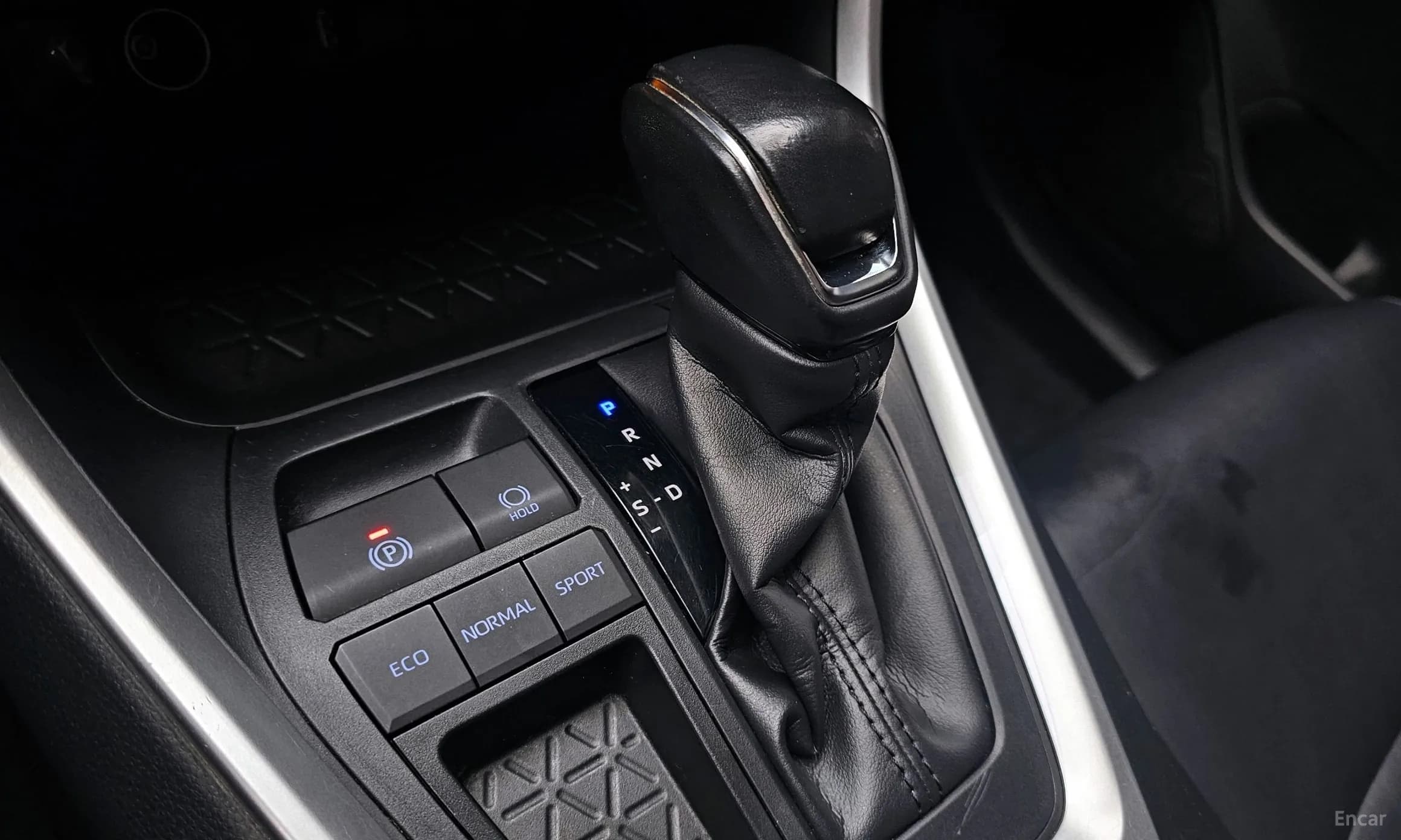 RAV4 5th Generation