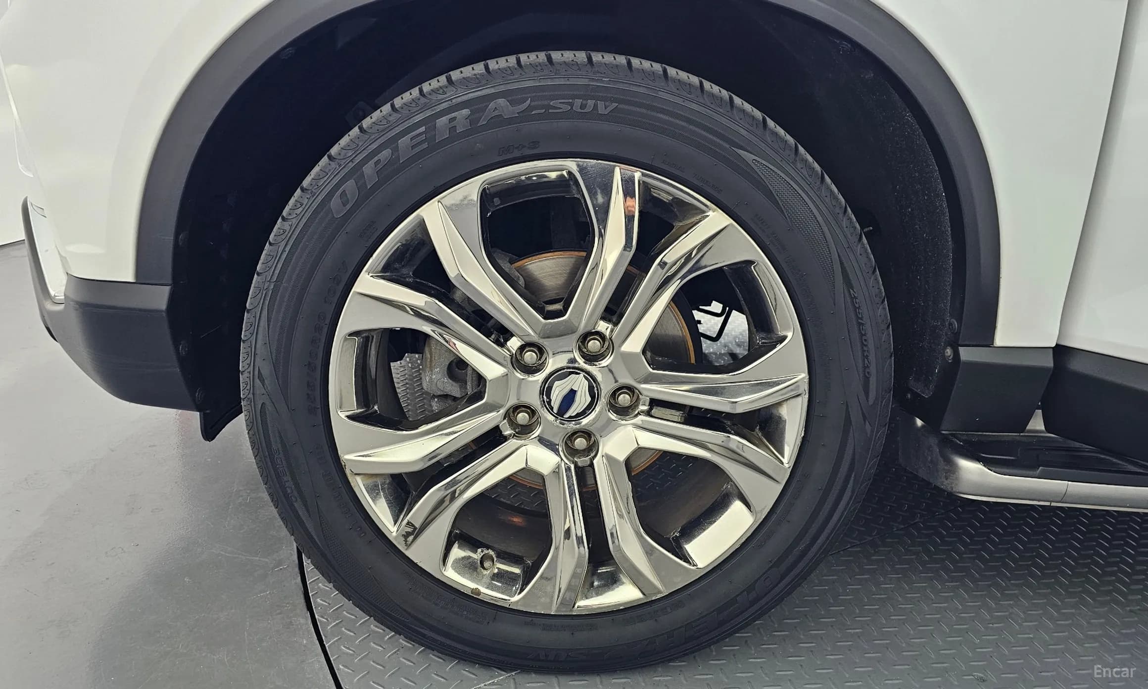 G4 Rexton